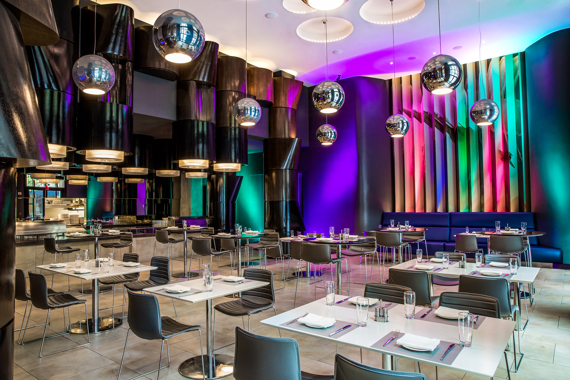 TRACE Restaurant, Bar & Living Room