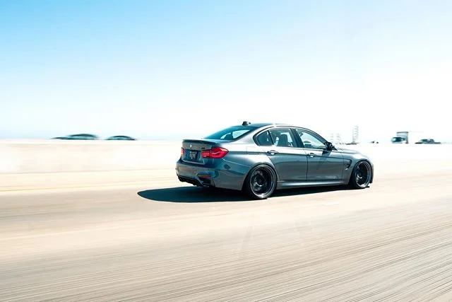 Just cruising through Saturday. 😎✌️
