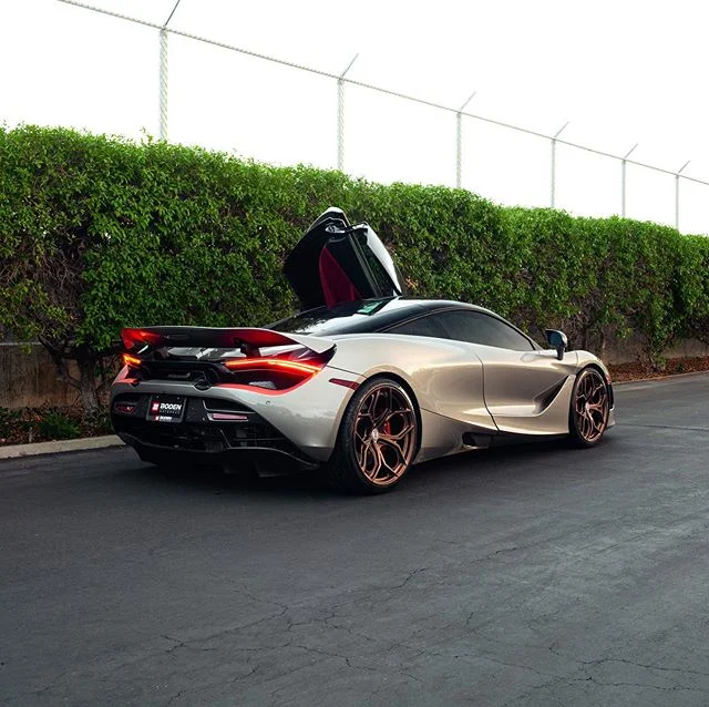 Spaceship Steeze. 🛸
@boden_autohaus @hre_wheels @mclarenauto @pirelliusa #mclaren #720s #hrewheels #bodenautohaus