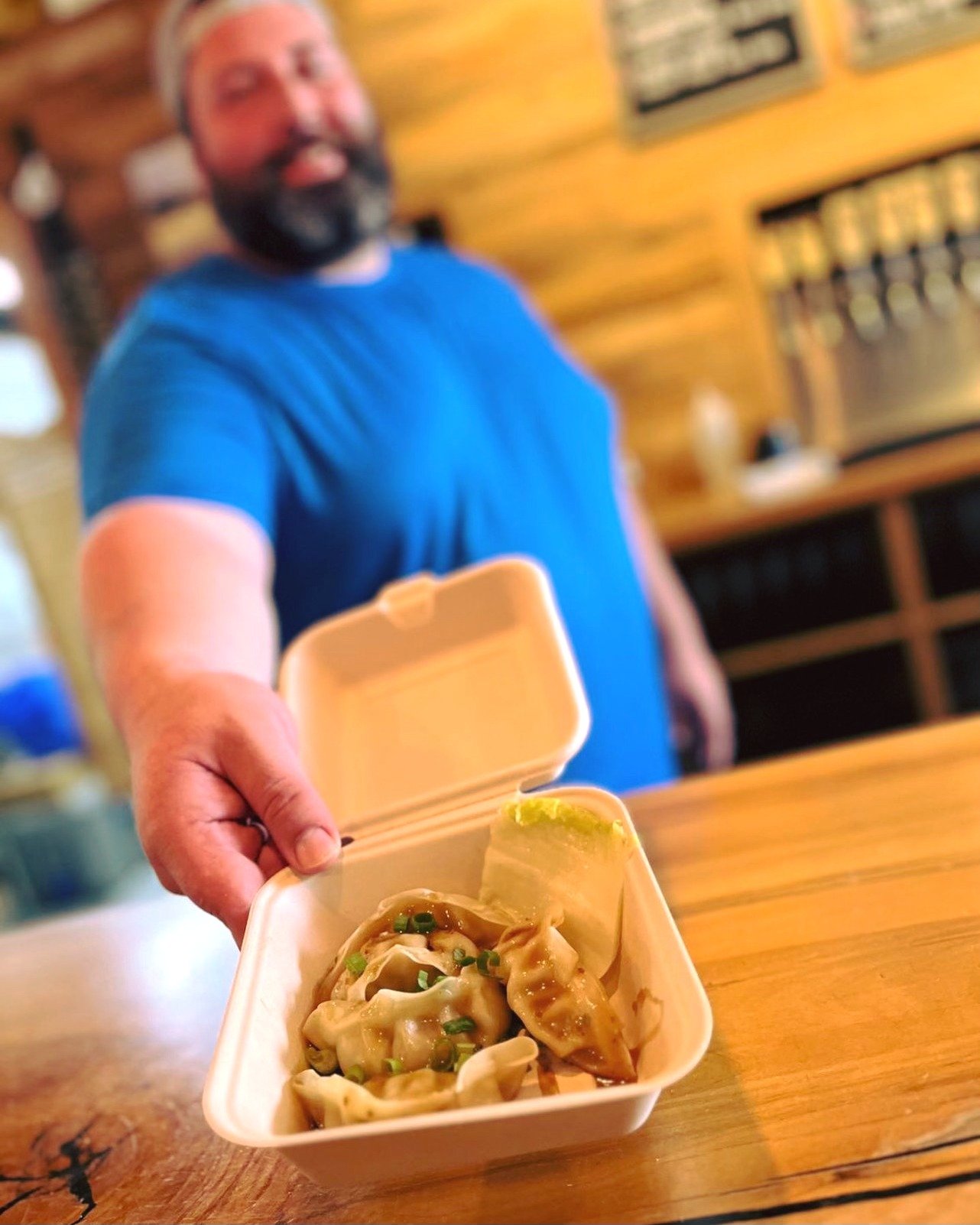 Join us and @fatkidculinaryproductions TODAY from 3-8pm for some delicious dumplings that are guaranteed to blow your mind. Check out some of his past work and the menu for tonight 🥟

#dumplingdays #fridayfunday #freakinweekend #craftbeer #brewery #