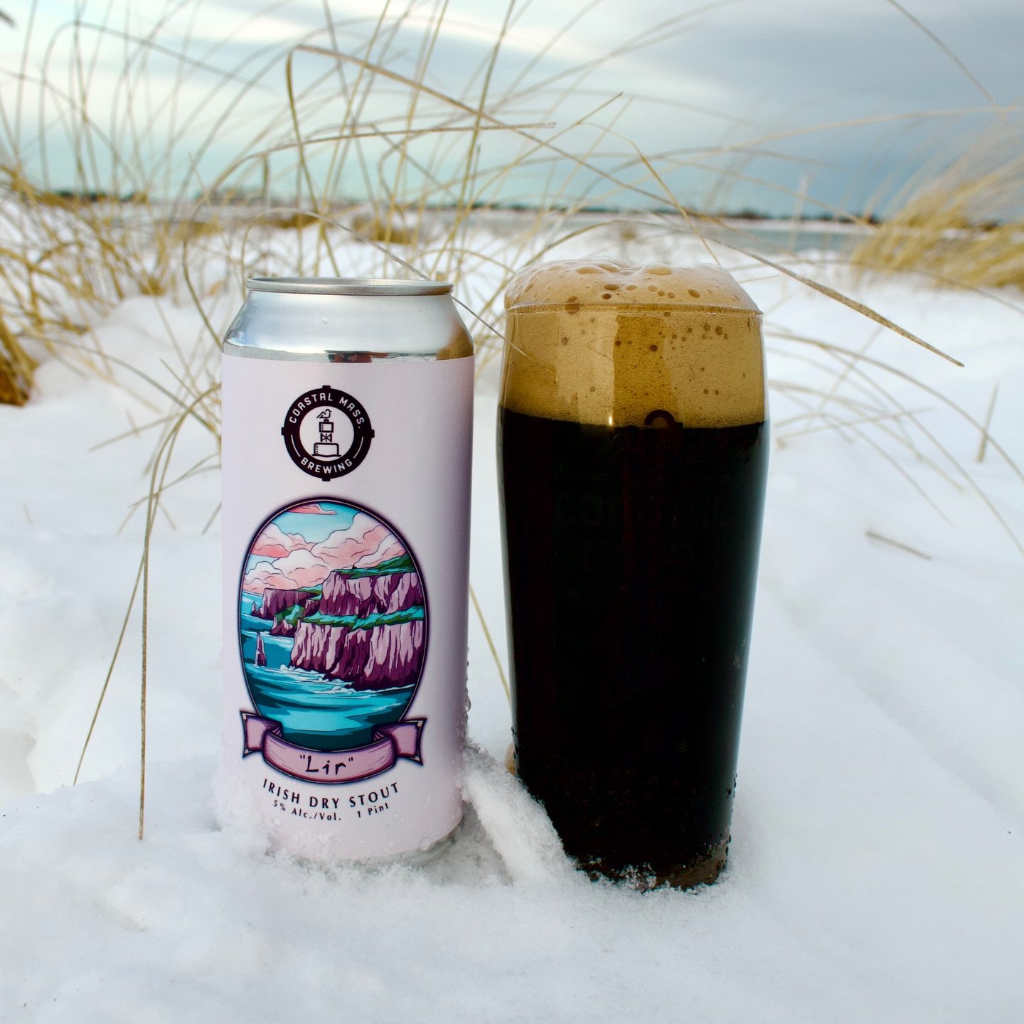 We will be open today from 3-10pm. Come out tonight to jam out to @iwalkto &rsquo;s vinyl and come together as a community to support small business! We have Lir Irish Dry Stout in cans to go. Cheers!

#craftbeer #drinklocal #supportsmall #beverly #b