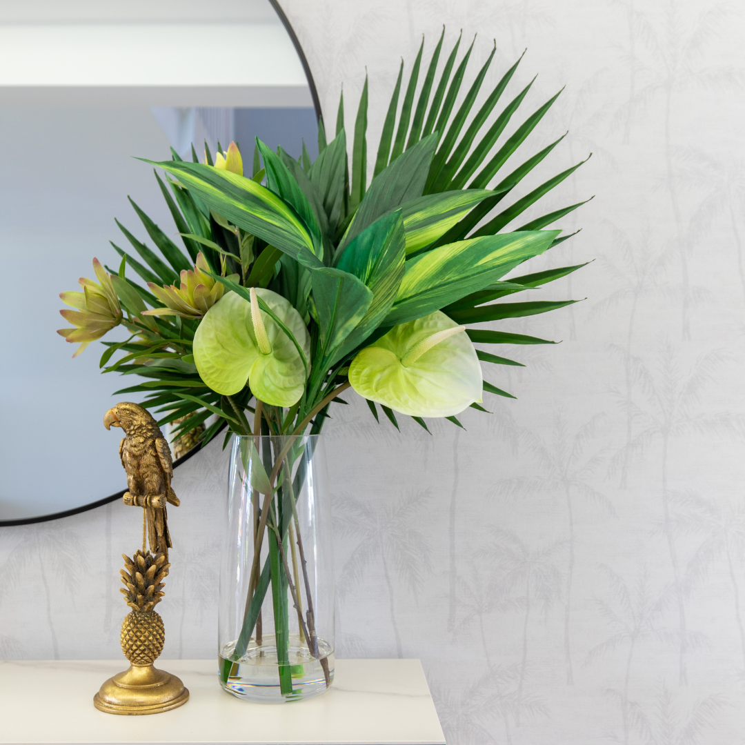 PALMS + PINEAPPLES