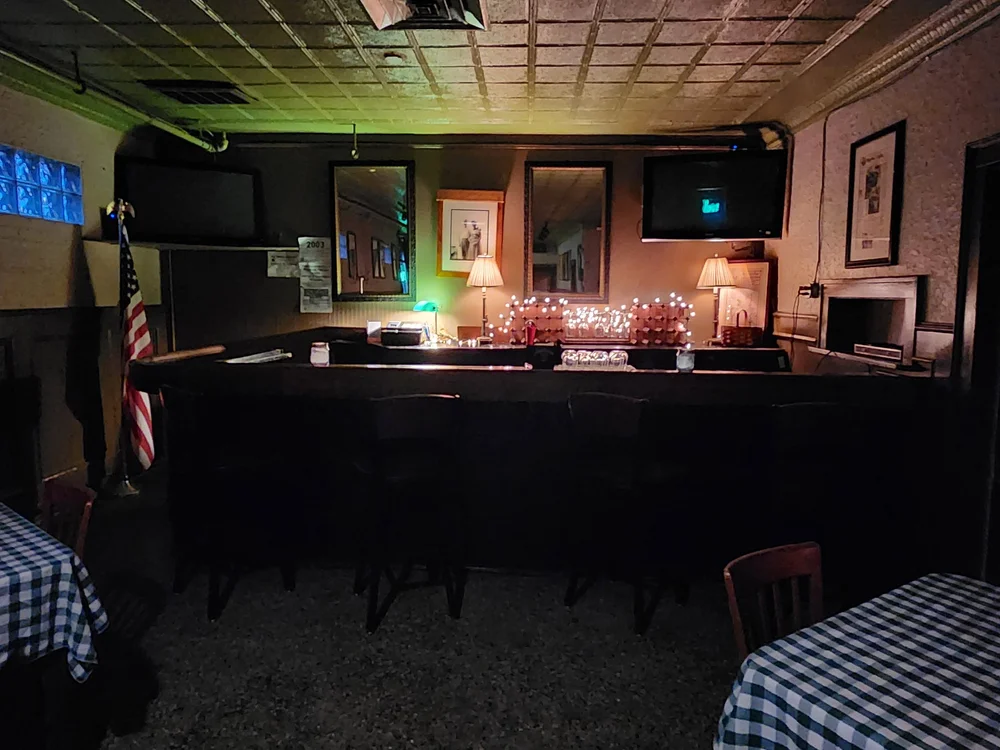 Bar photo 3