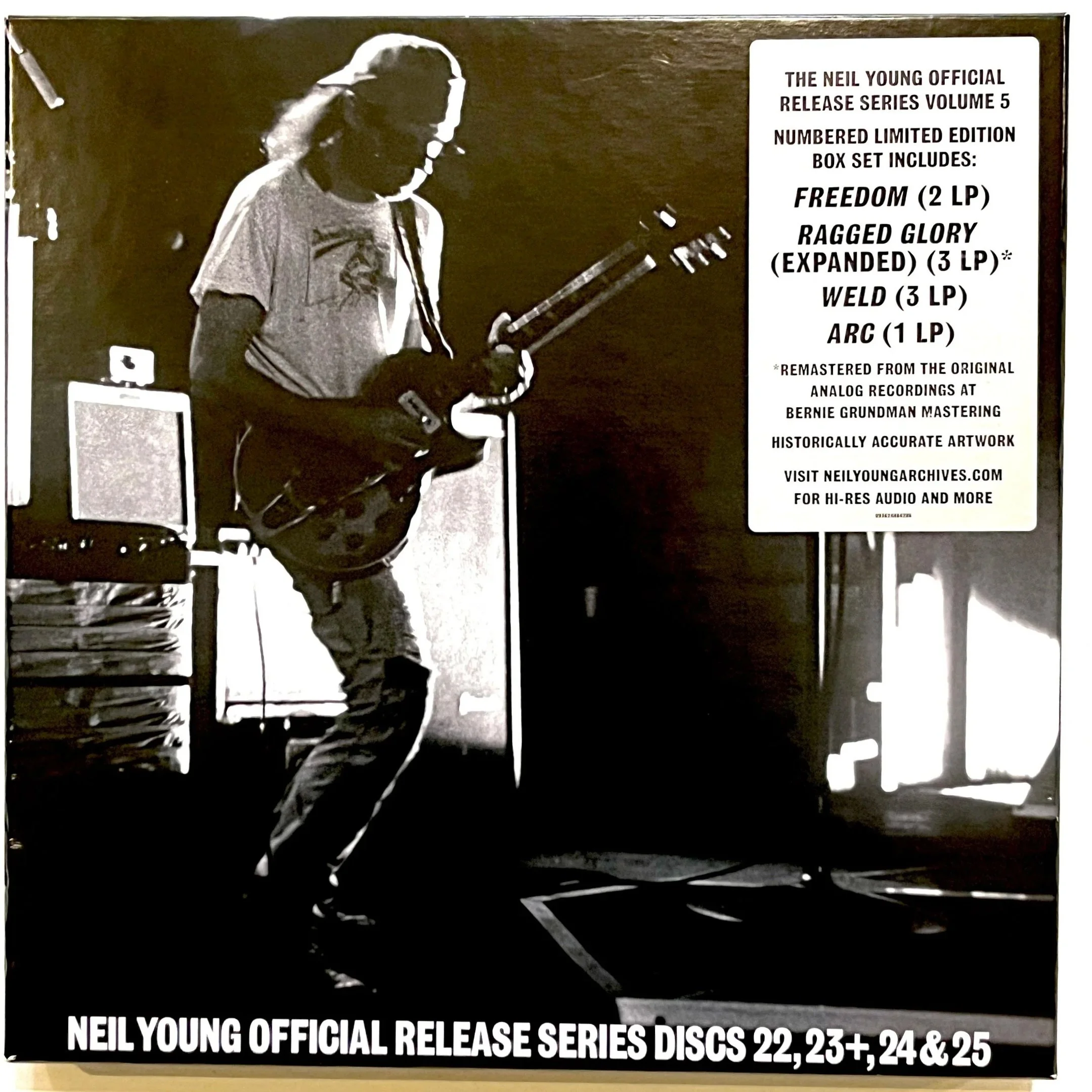 Neil+Young+ORS+Box.jpg