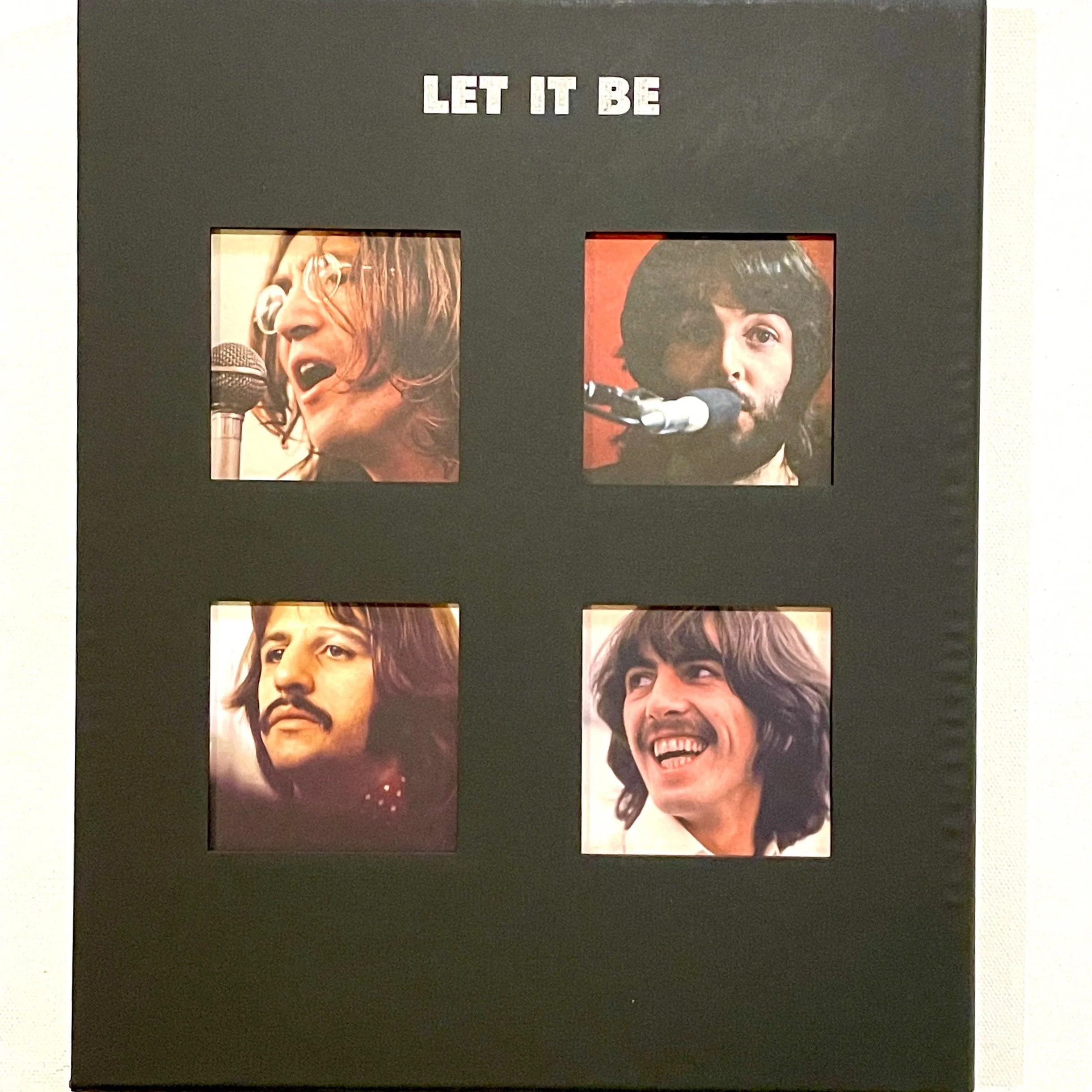 Beatles+Let+it+Be+Box+Set+%281%29.jpg