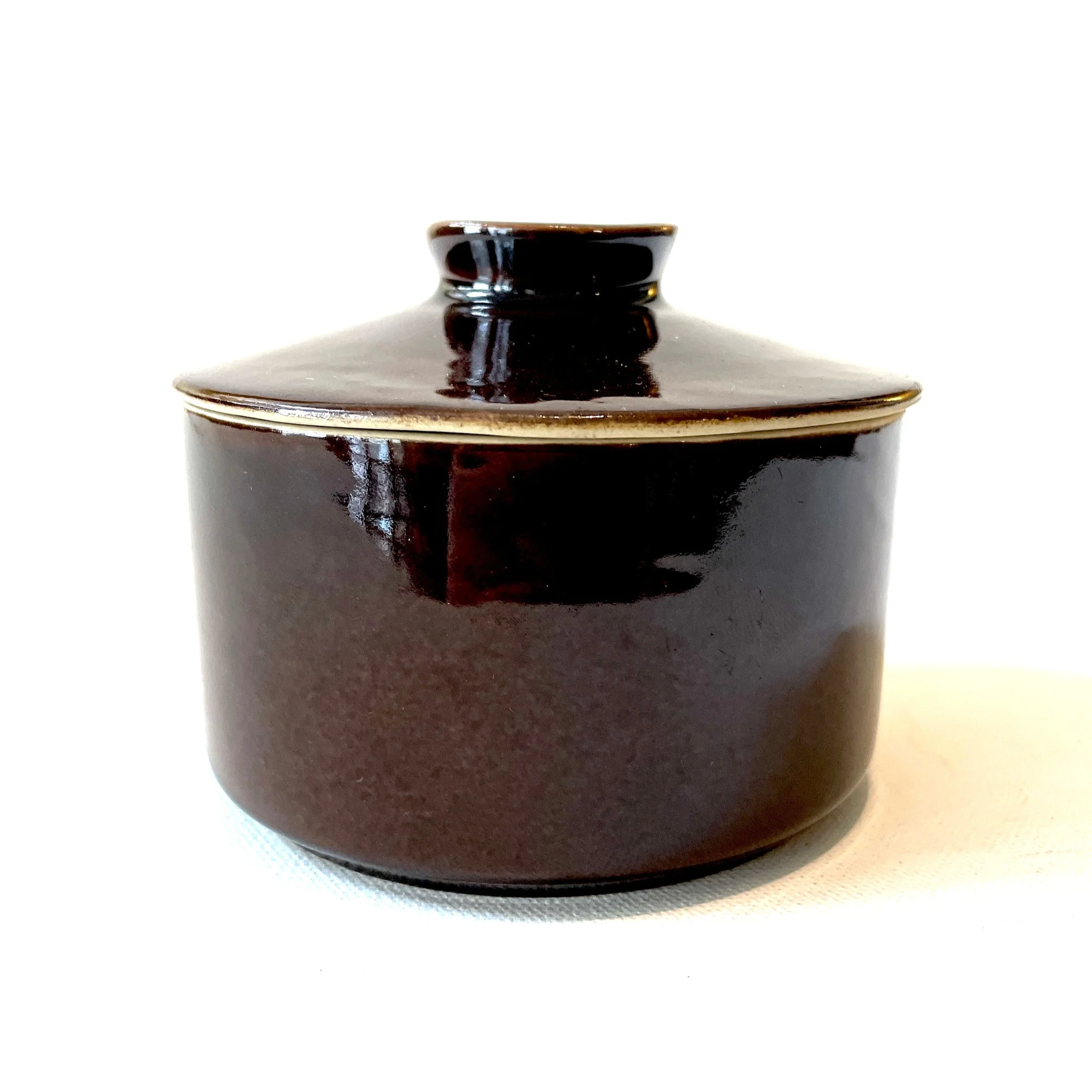 Temuka+Tekapo+Lidded+Pot+3.jpg