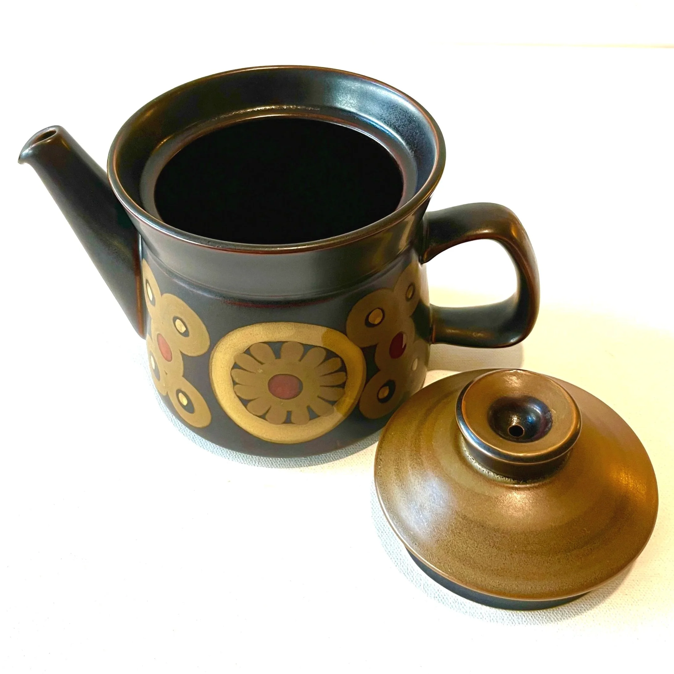 Denby+Arabesque+Tea+Pot+2.jpg