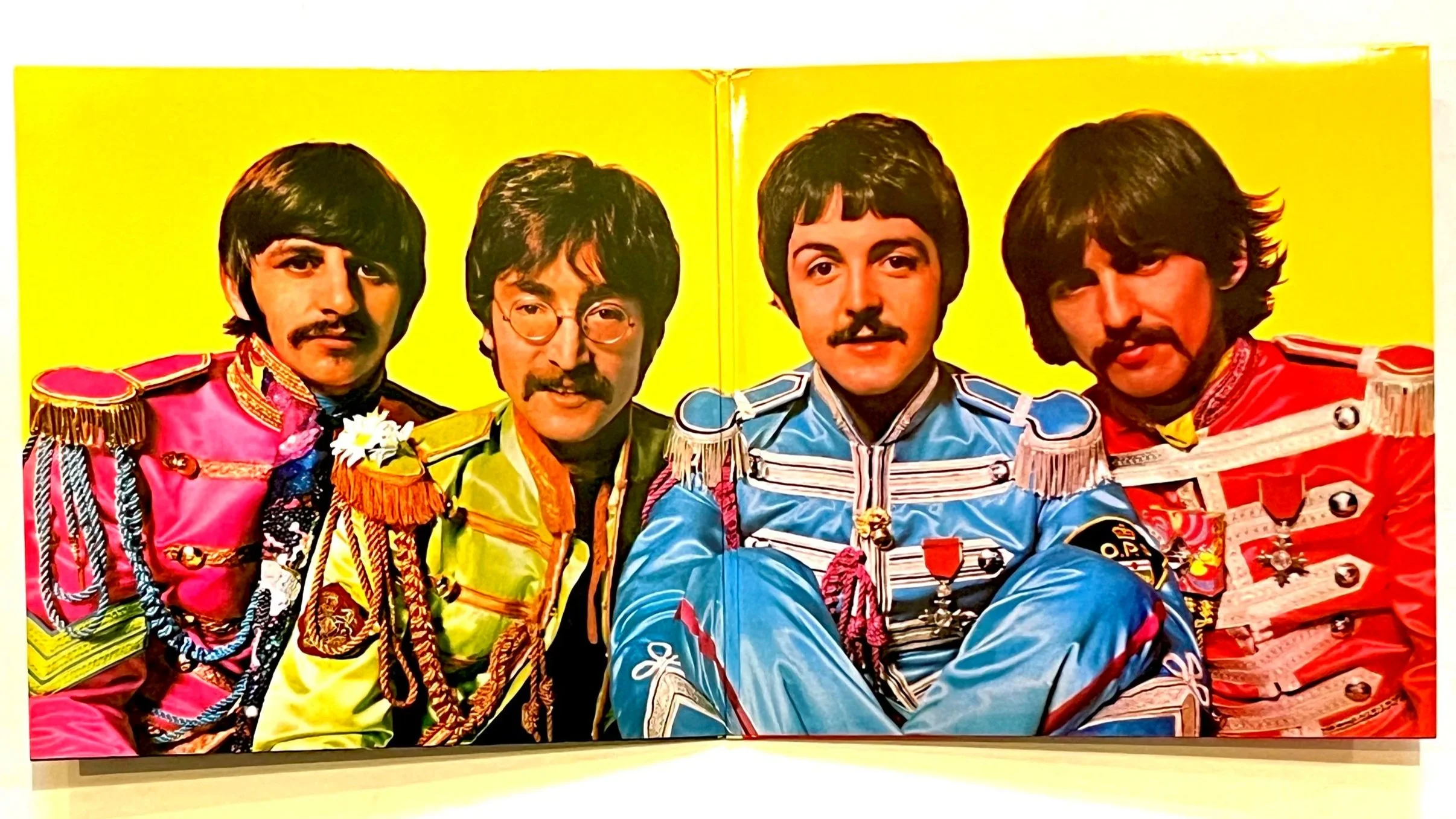 Beatles+Sgt+Pepper+50th+2.jpg