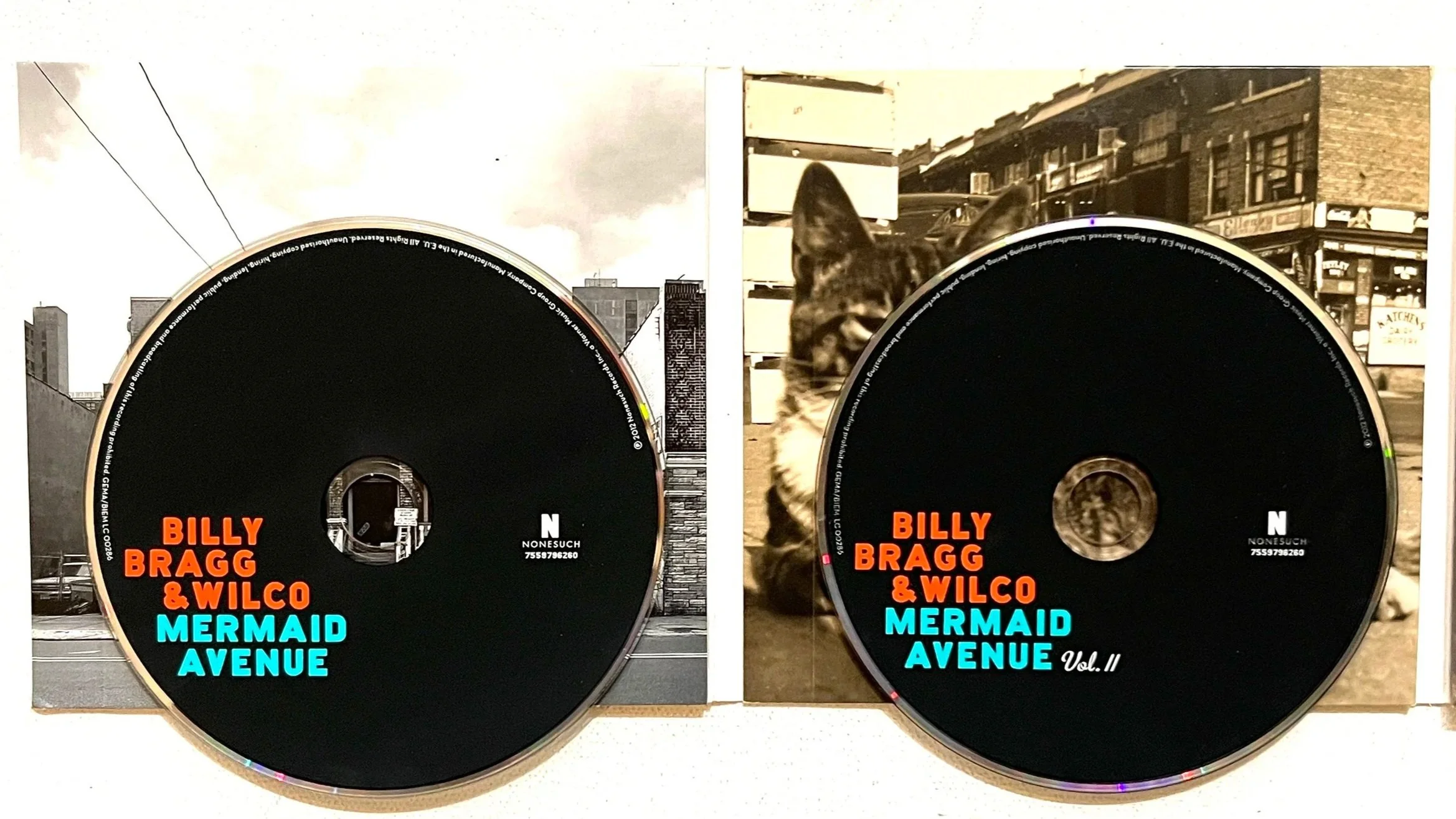 Billy+Bragg+%26+Wilco+Mermaid+Ave+Deluxe+3.jpg