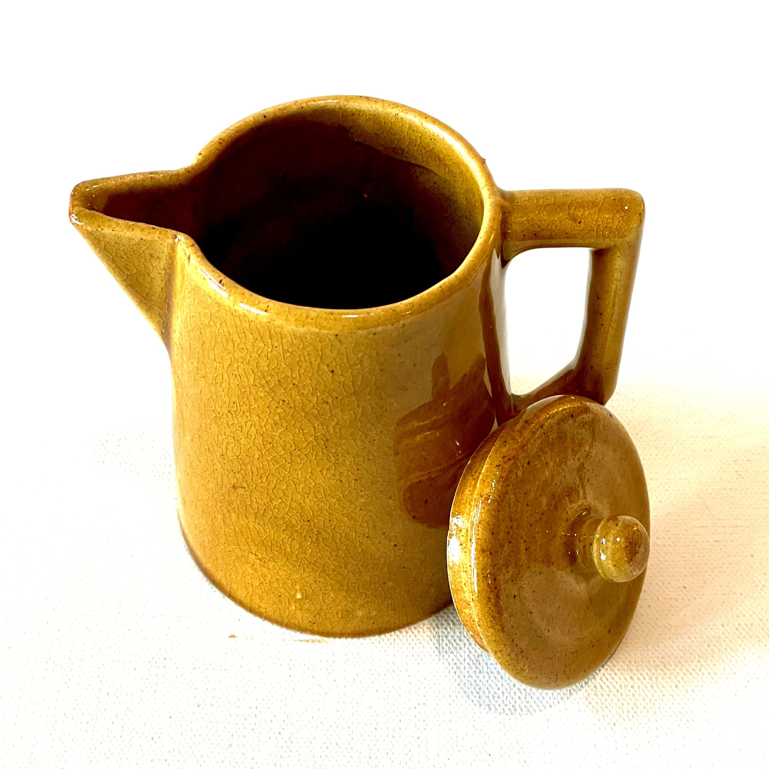 Luke+Adams+Lidded+Jug+2.jpg