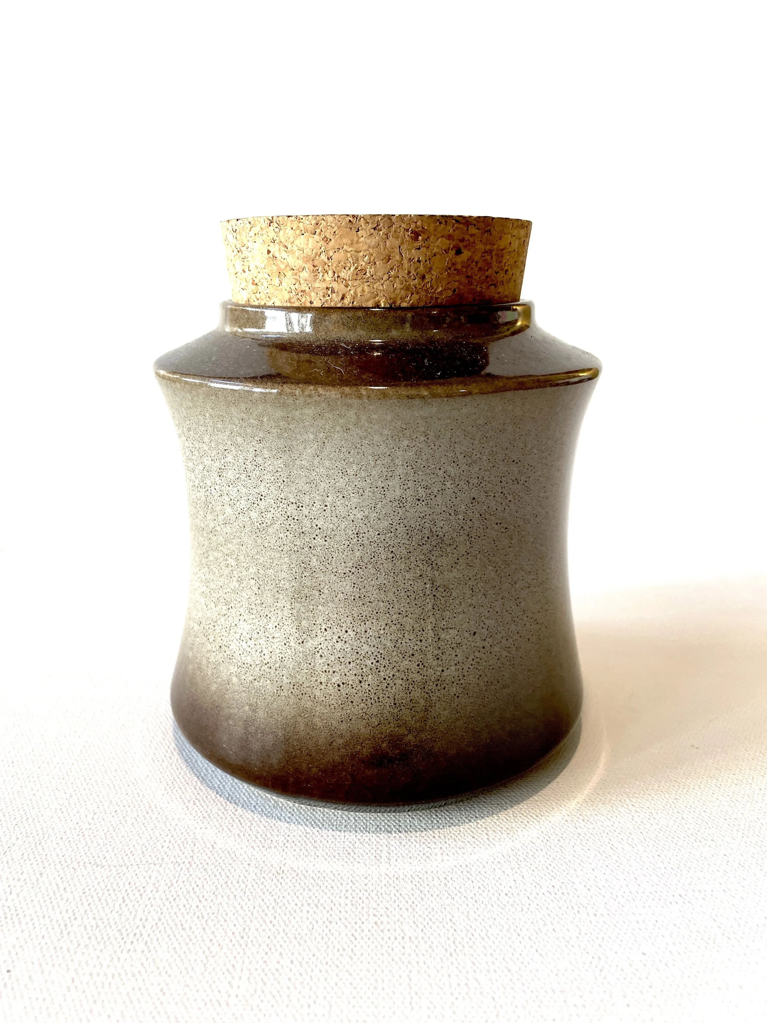 Temuka Coblestone Canister Med.jpeg