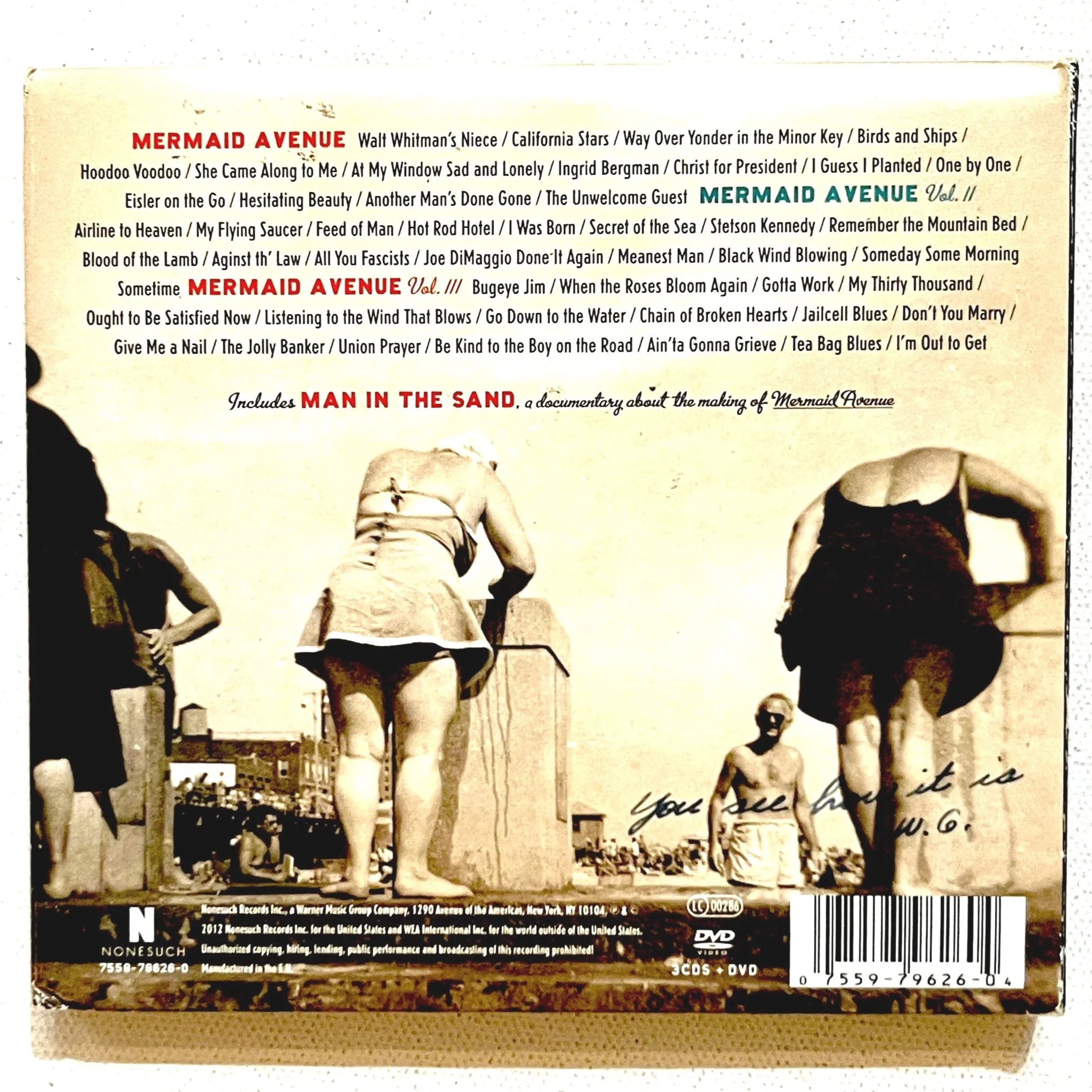 Billy+Bragg+%26+Wilco+Mermaid+Ave+Deluxe+2.jpg