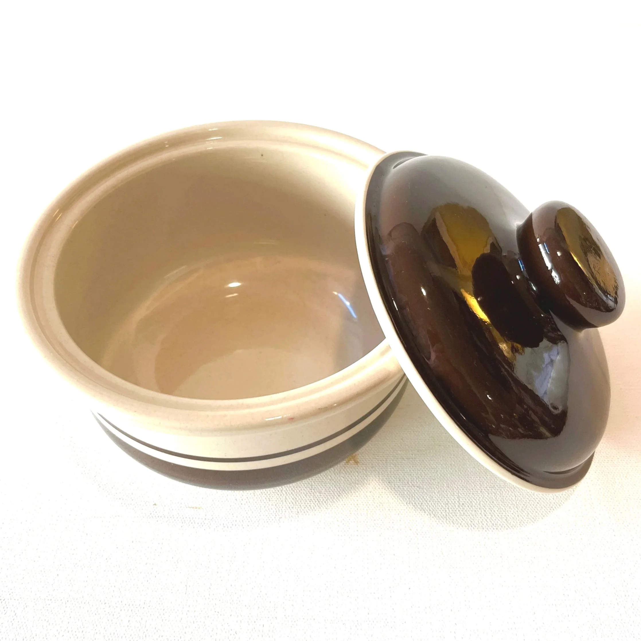 Crown+Lynn+Colonial+Lidded+Dish+2.jpg