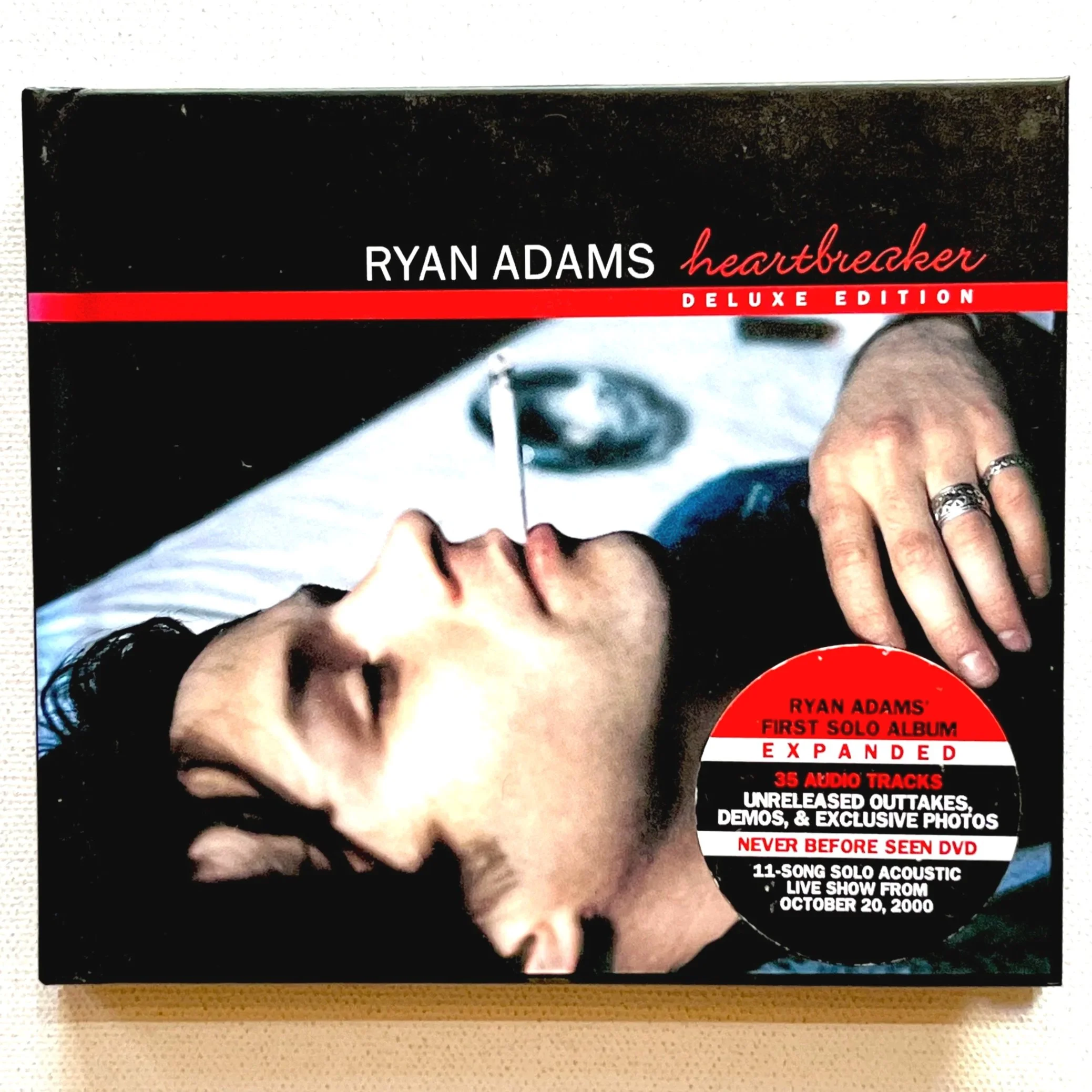 Ryan+Adams+Heartbreaker+Deluxe.jpg