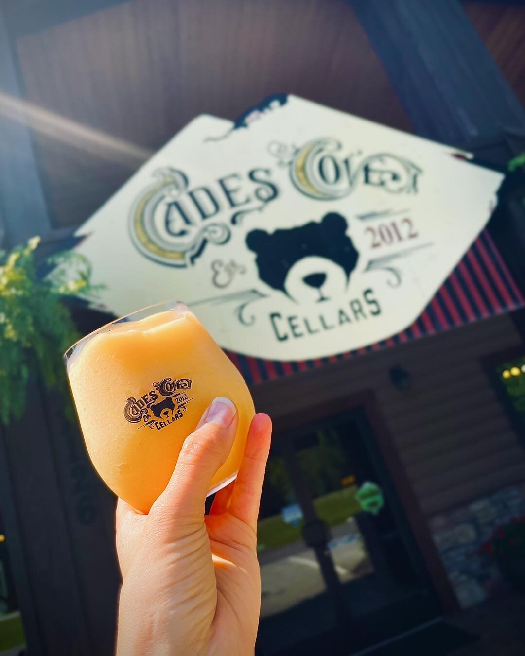 ✨The wait is over!✨ 

🥤Wine Slushies are back at both locations! 

#cadescovecellars #cadescovecellarswearsvalley #greatsmokymountains #winetasting #tennesseewine #peacefulsideofthesmokies #sevierville #gwt