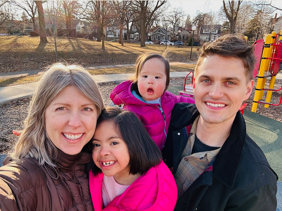 Mae Selin and Whole Family.png