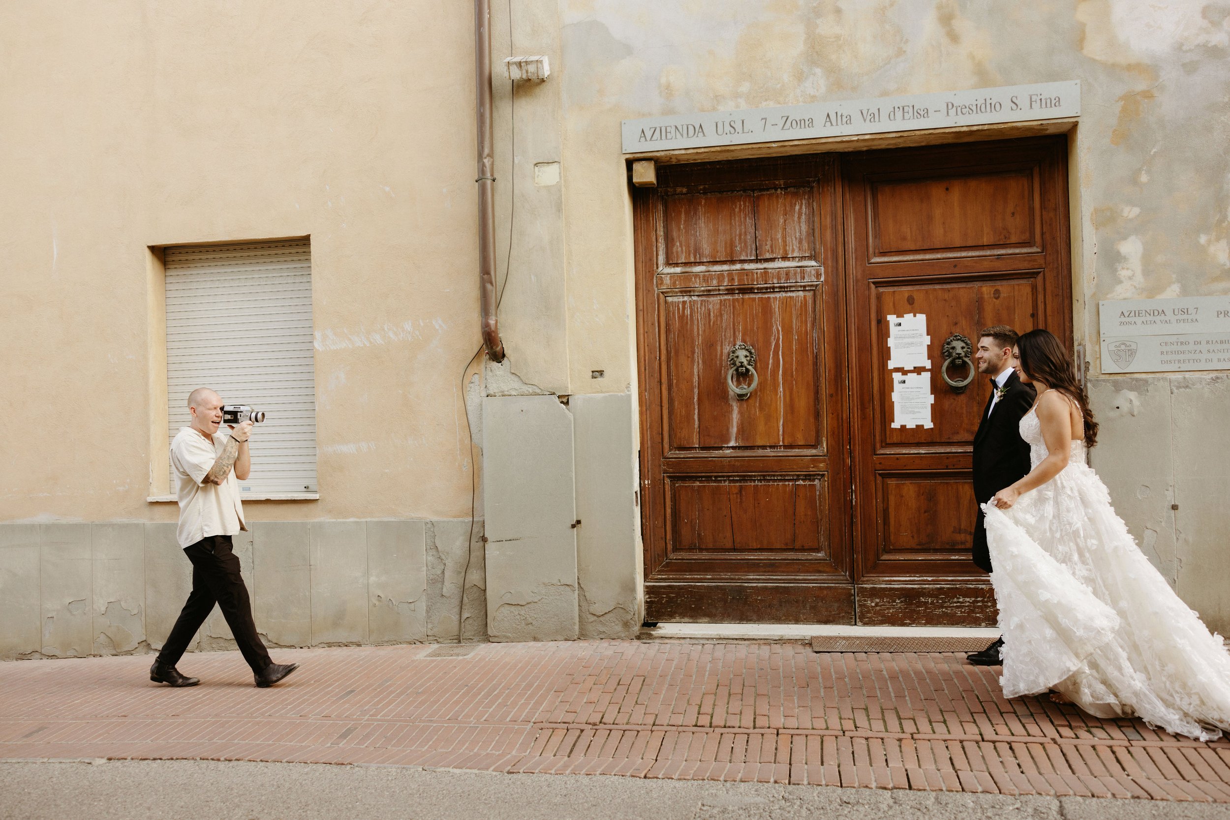 Cassie+Mark+San+Gimignano+Tuscany+Wedding-595_Original.jpg