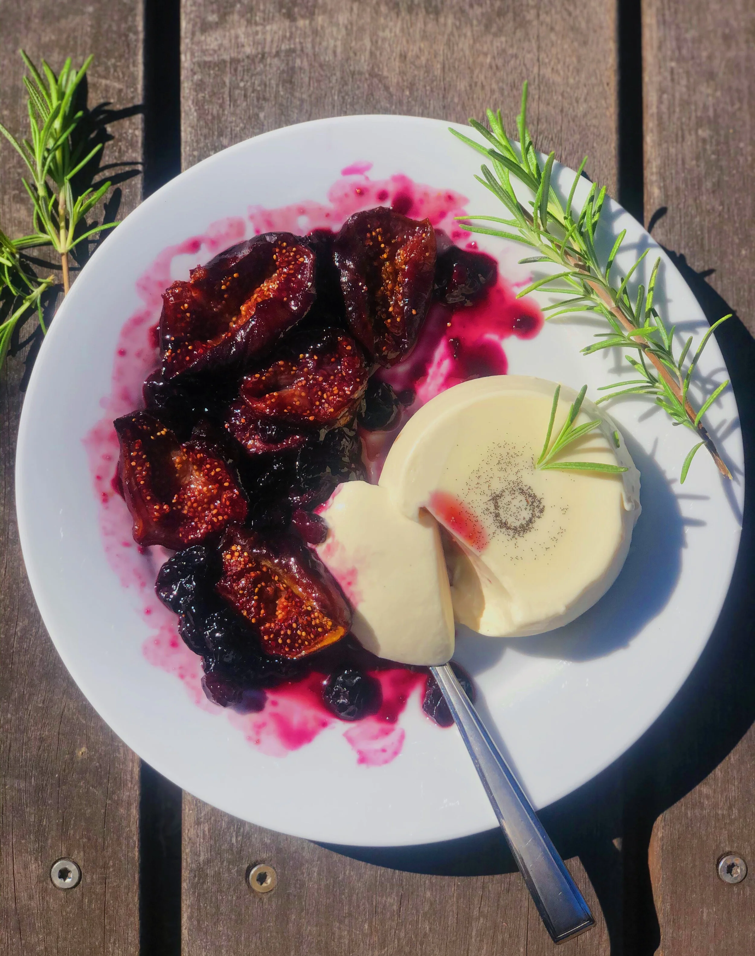 Rosemary Panna Cotta with Sugar-Free Fig Compote