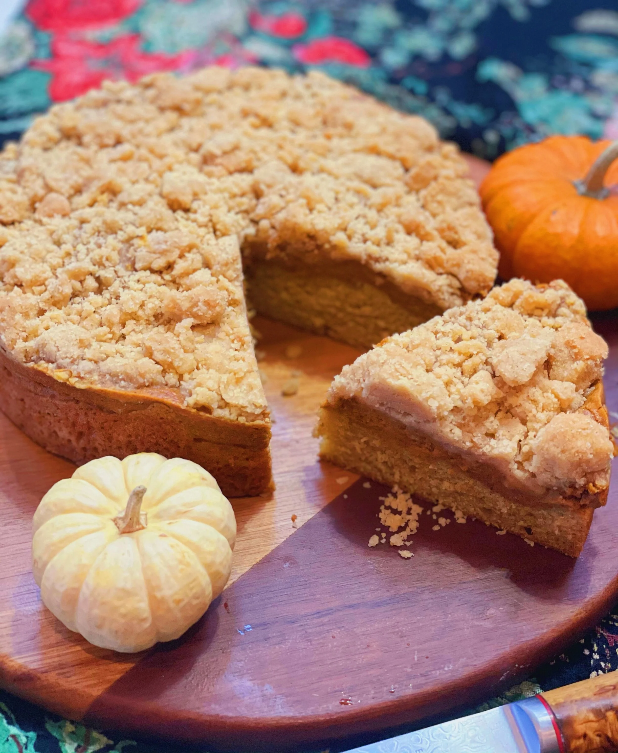 Pumpkin Cream Cheese Crumb Cake