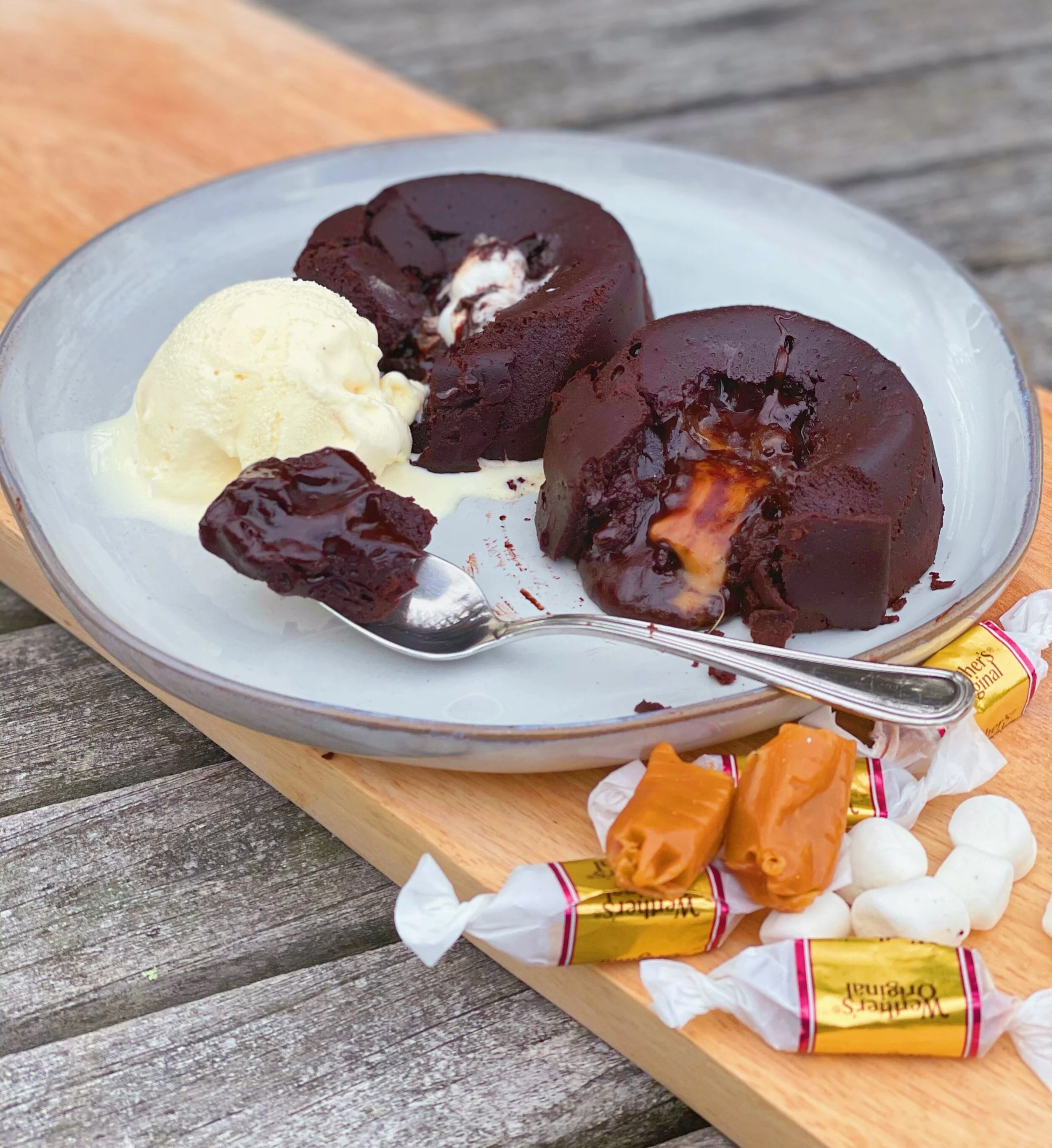 Molten Chocolate Surprise Cakes (Gluten Free)