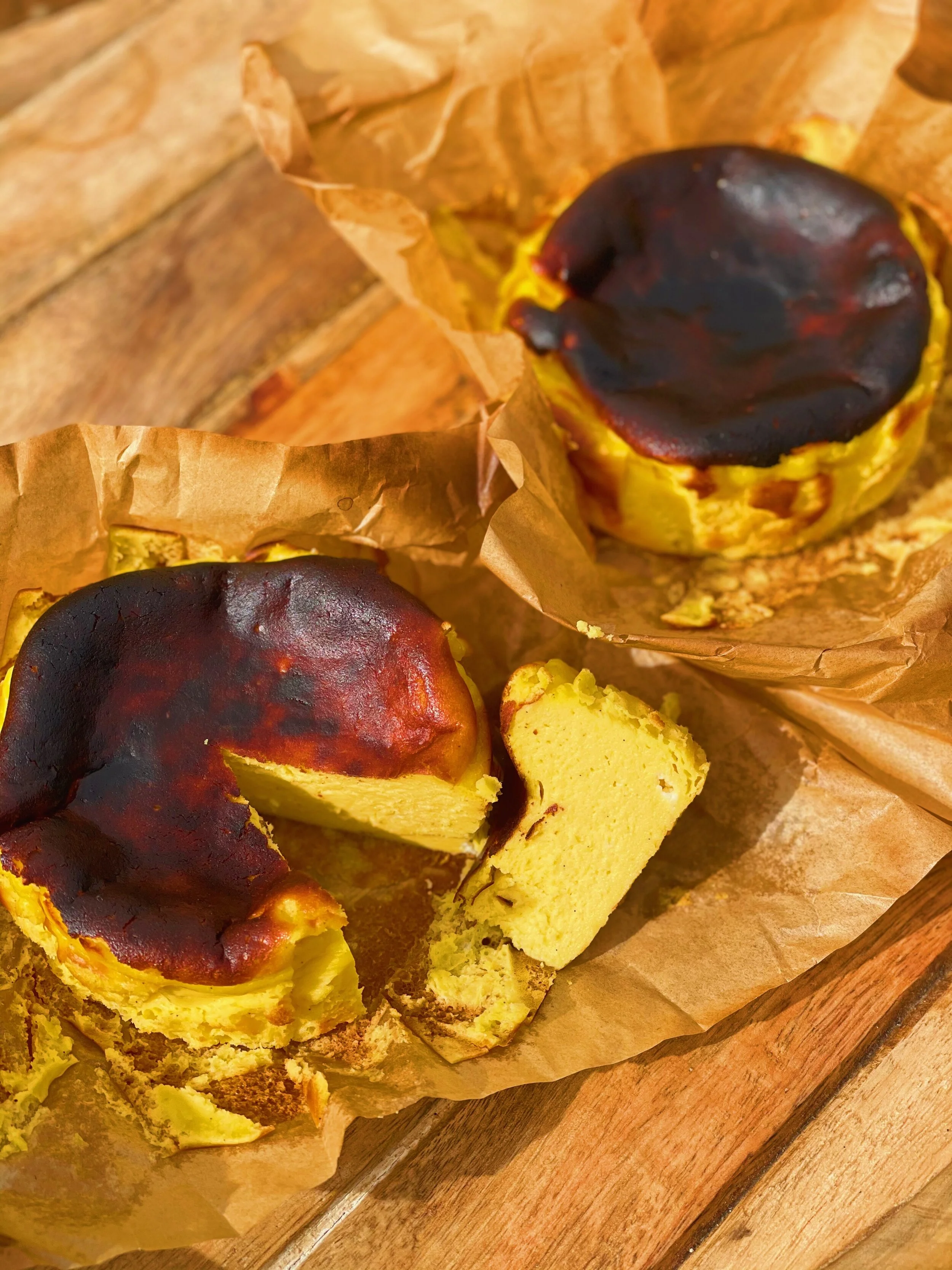 Mini Basque Burnt Cheesecakes