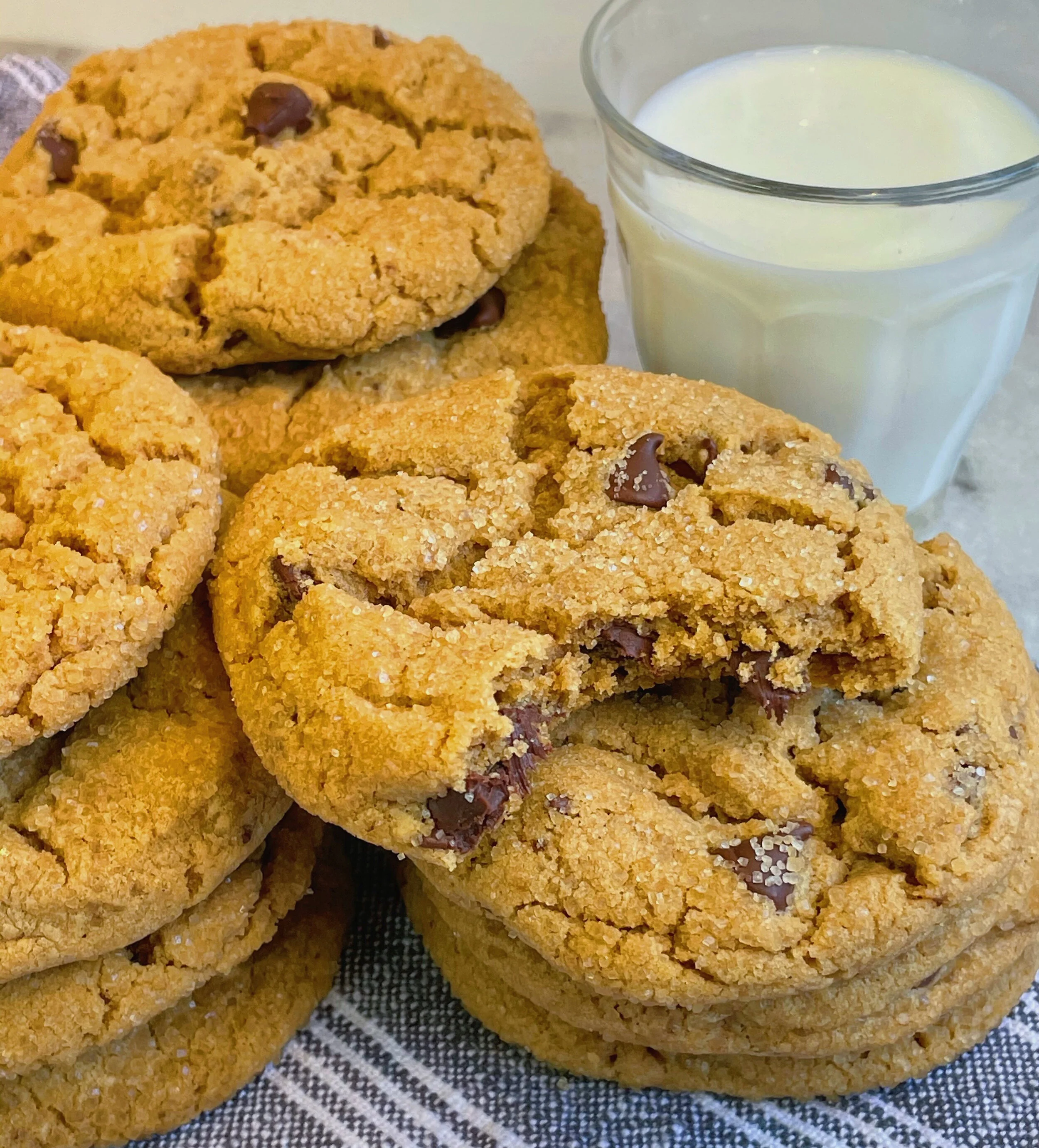 Chewy Peanut Butter Cookies with Chocolate Chips