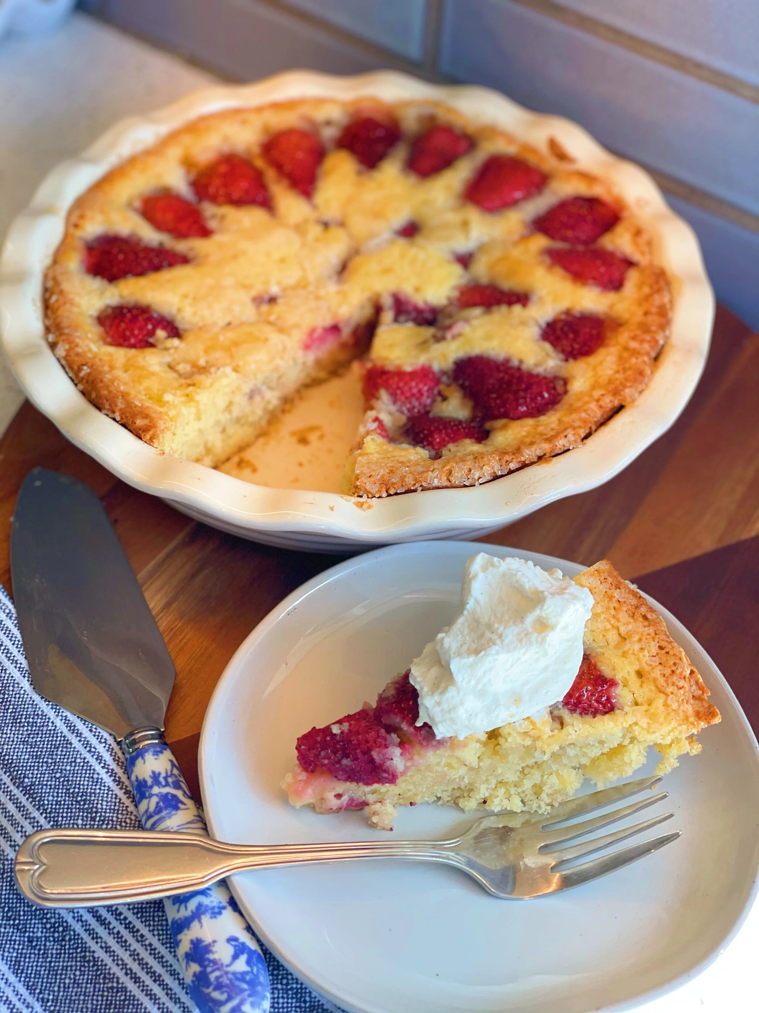 Strawberry Cobbler Cake