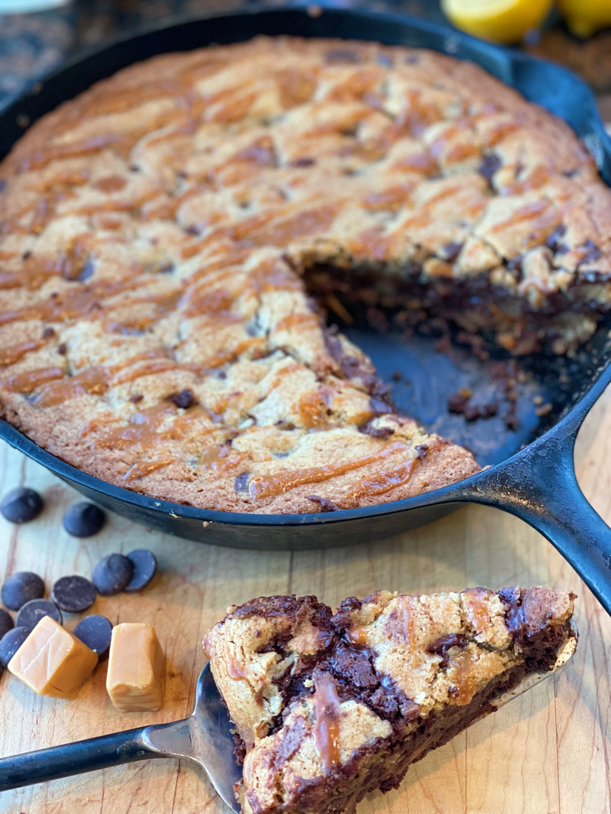Caramel Stuffed Skillet Chocolate Chip Cookie