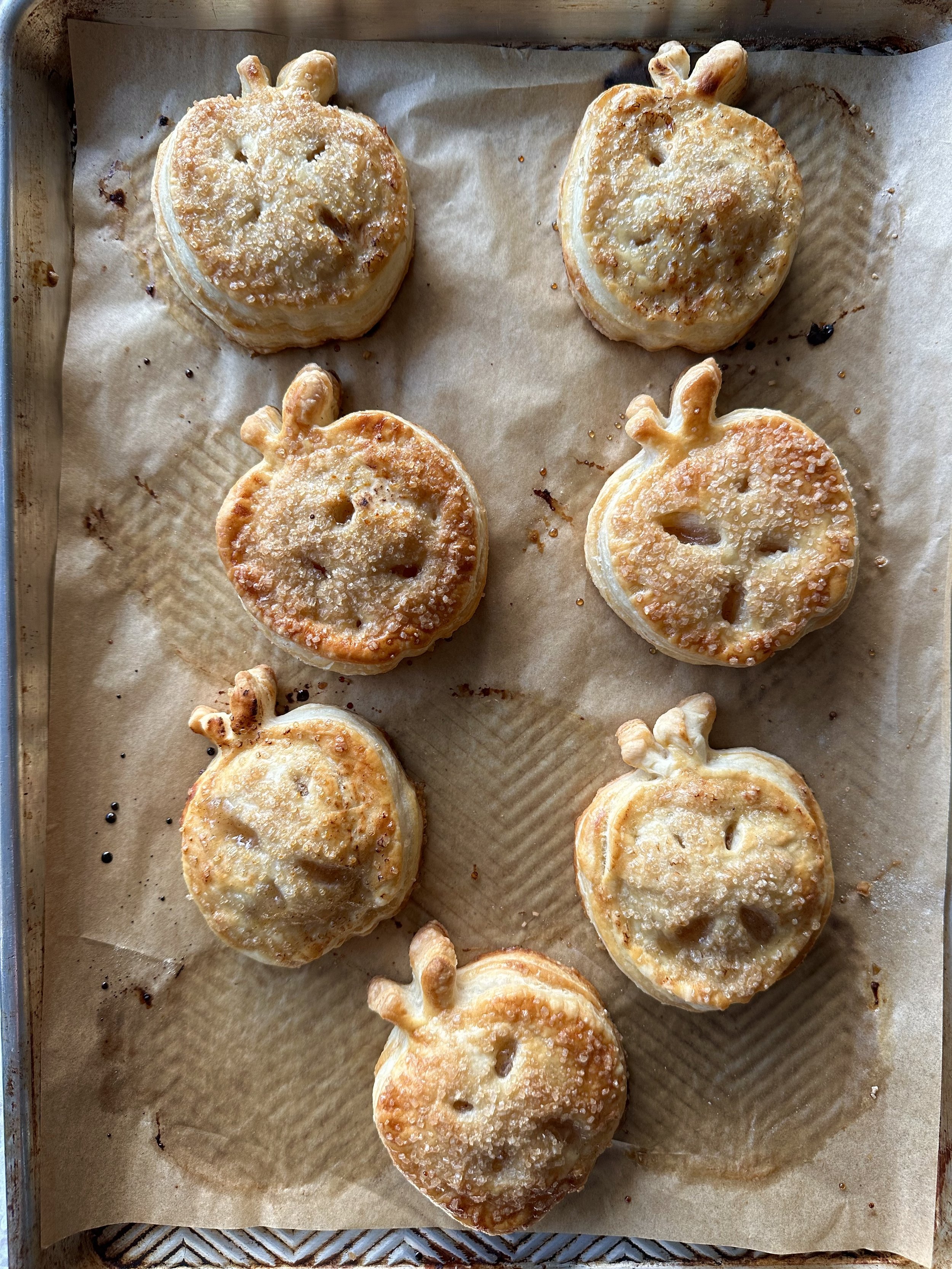 Mini Apple Cinnamon Hand Pies