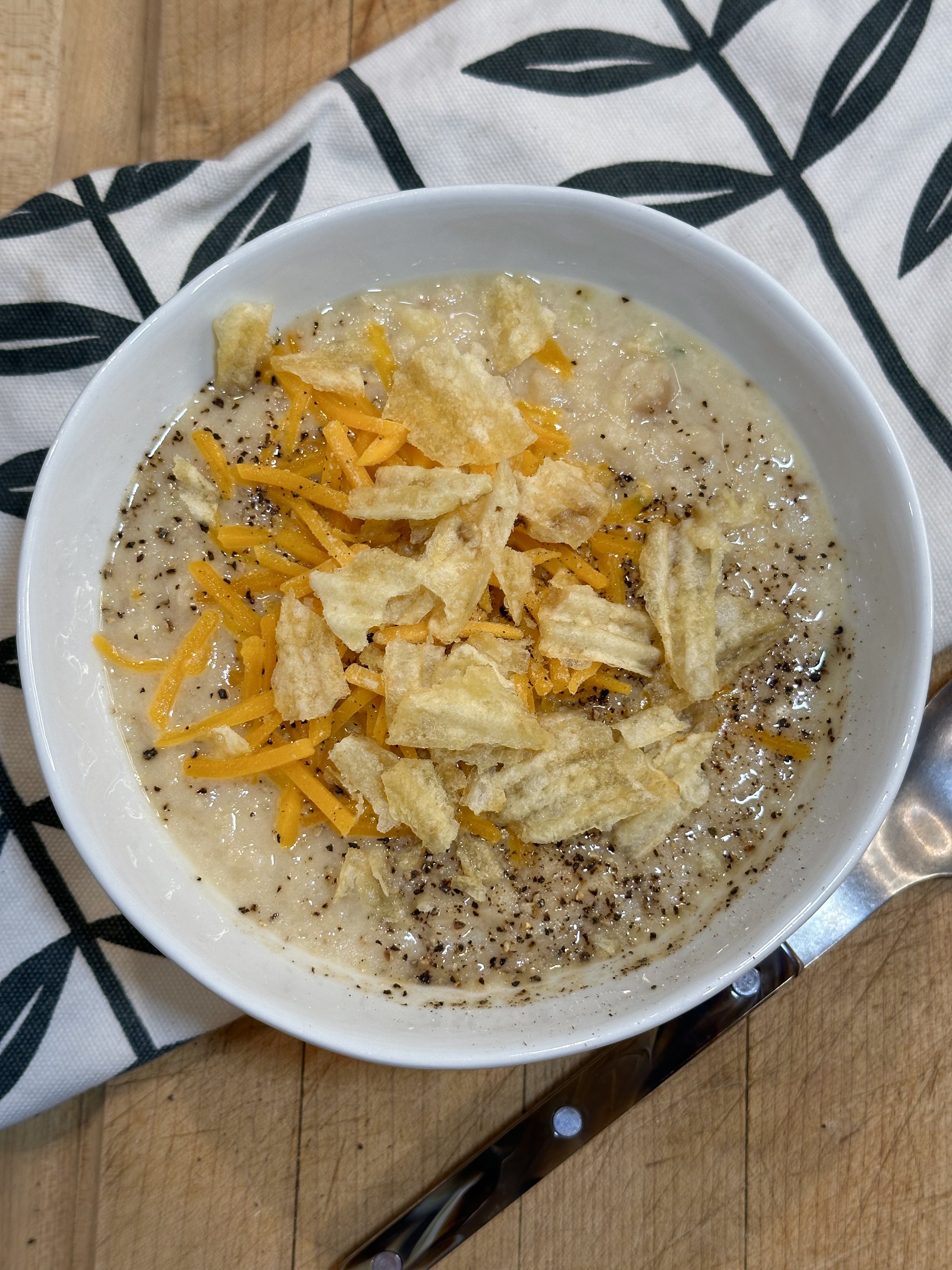 Slow Cooker Cauliflower, Potato and White Bean Soup — Chouquette Kitchen