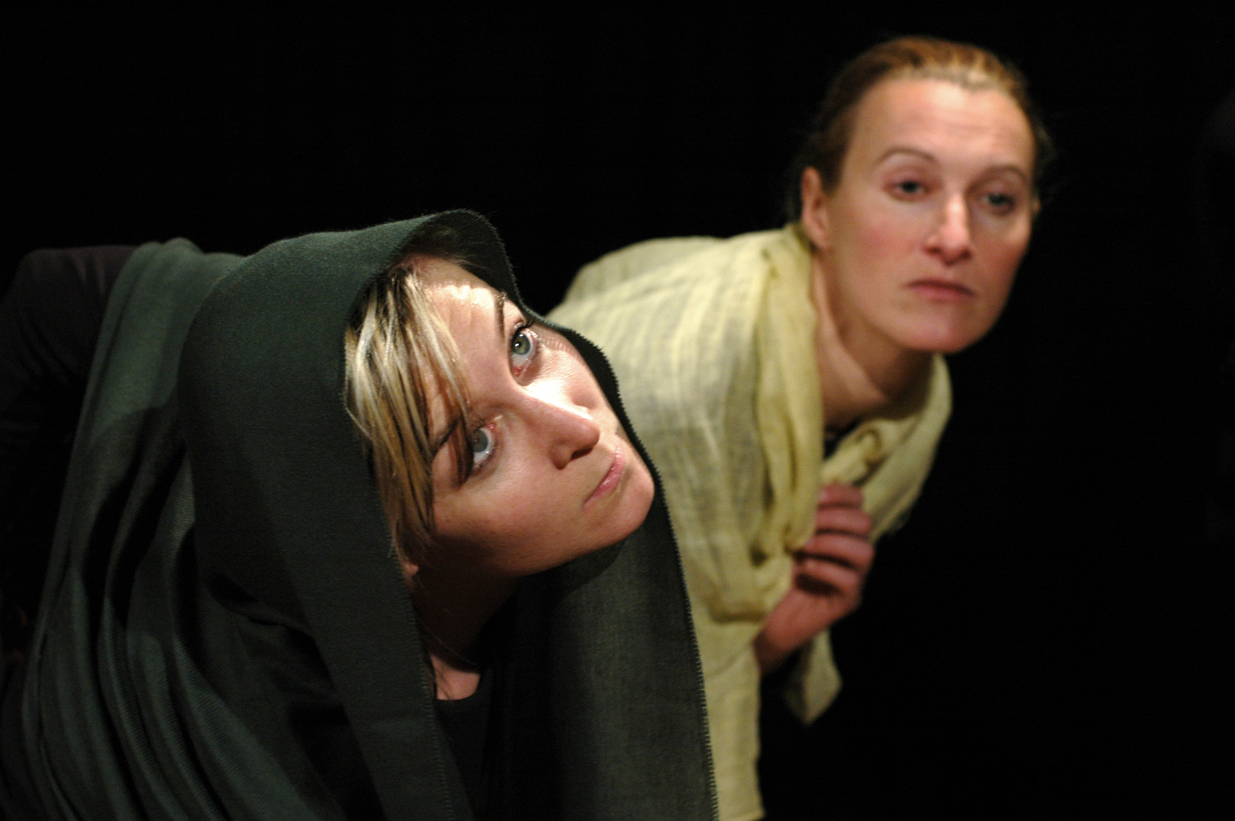 2006 TheaterStudio Freitag Medea 14.JPG