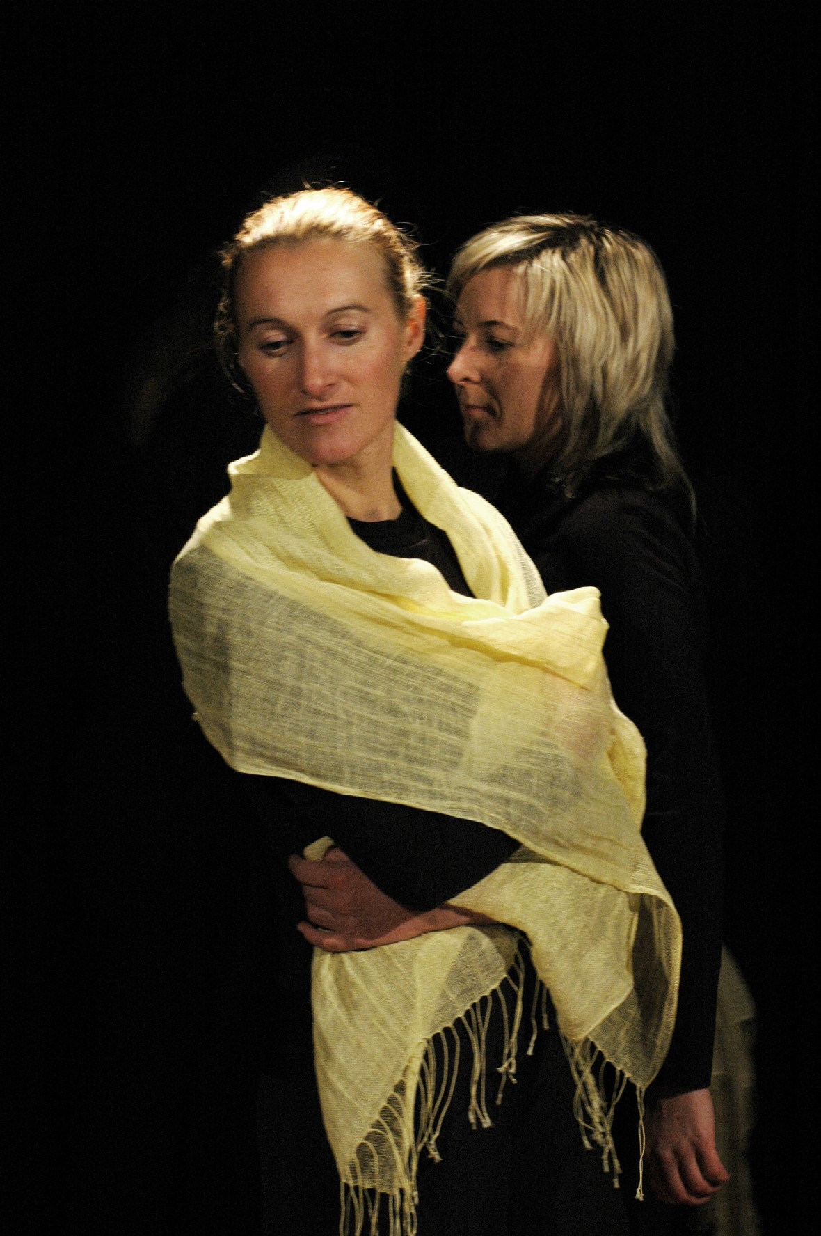 2006 TheaterStudio Freitag Medea 29.JPG