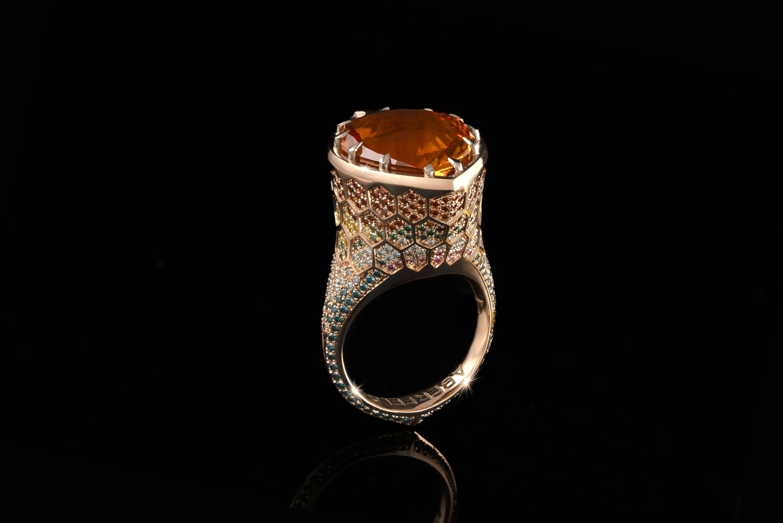 Madeira Citrine Ring with honeycomb pattern set with diamonds by Nigel O'Reilly Goldsmith with ABERFELDY Whisky