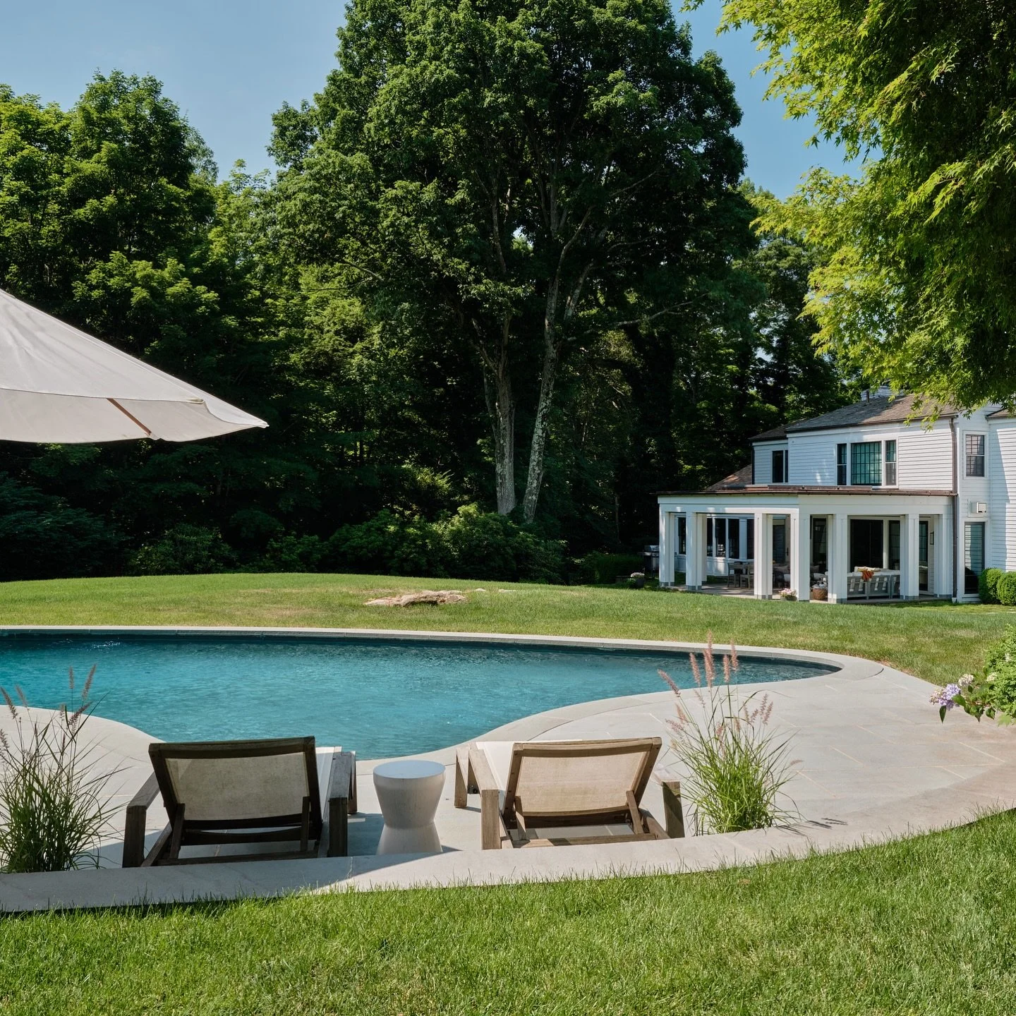 We added a covered terrace with roll-down screens and skylights to this home in Greenwich, CT. Swipe for the before. 

Contractor: @peerlessconstruction_ 
Photographer : @kylejcaldwell