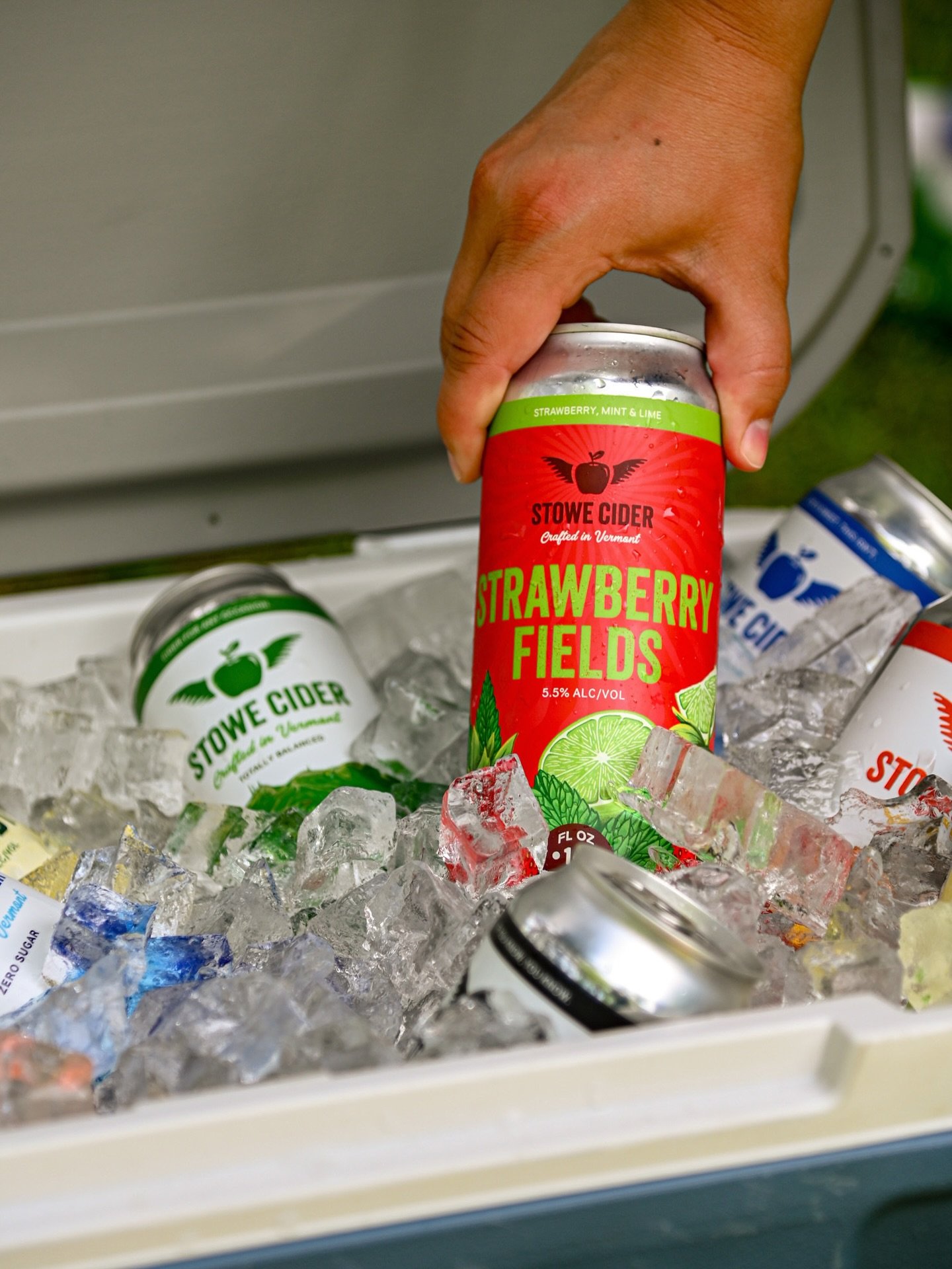 A lil&rsquo; something to cool things down this summer 🍓 

Keep that cooler stocked with all the best summer crushers. Grab a 4-pack locally or order online for shipment directly to your door.