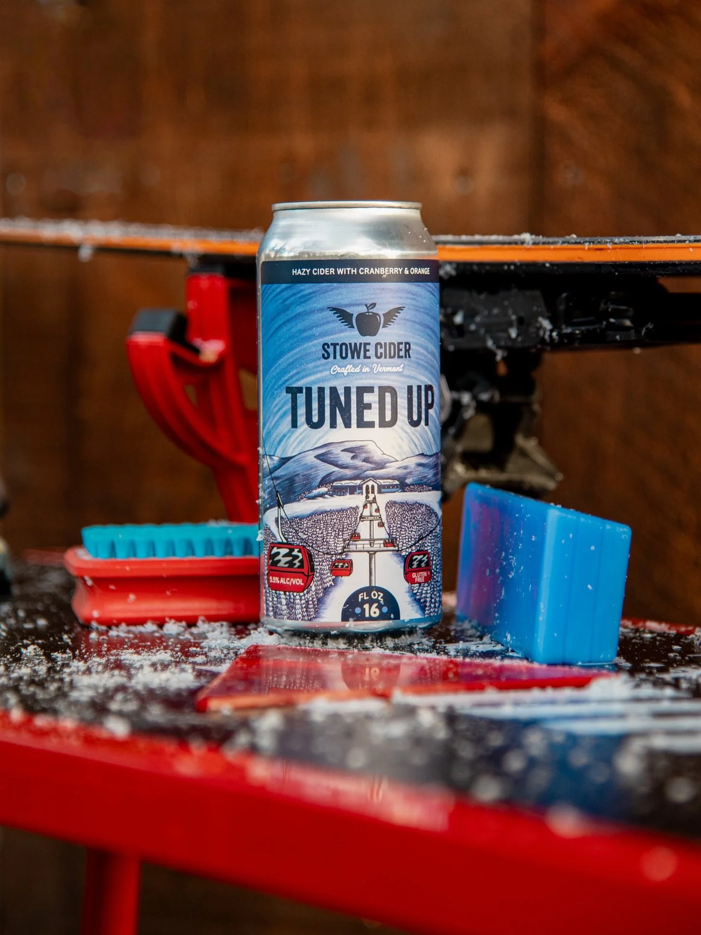 Tuning up for winter? So are we 🎿

Tuned Up is BACK - your favorite cold-weather crusher.

Our cranberry-orange seasonal cider has returned. Tuned Up is a perfectly balanced, dry cider made with fresh-pressed apples, tart cranberries, and a smooth b