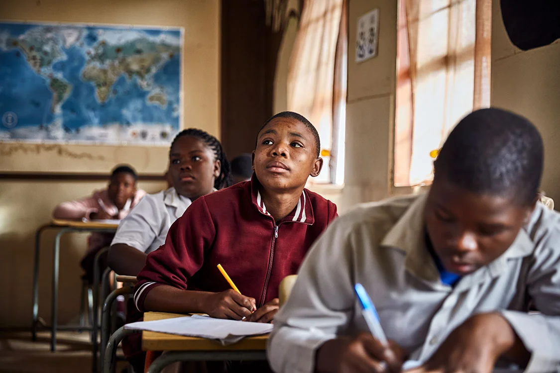 Students take notes, Mhala Mhala Primary School, South Africa, 2017.