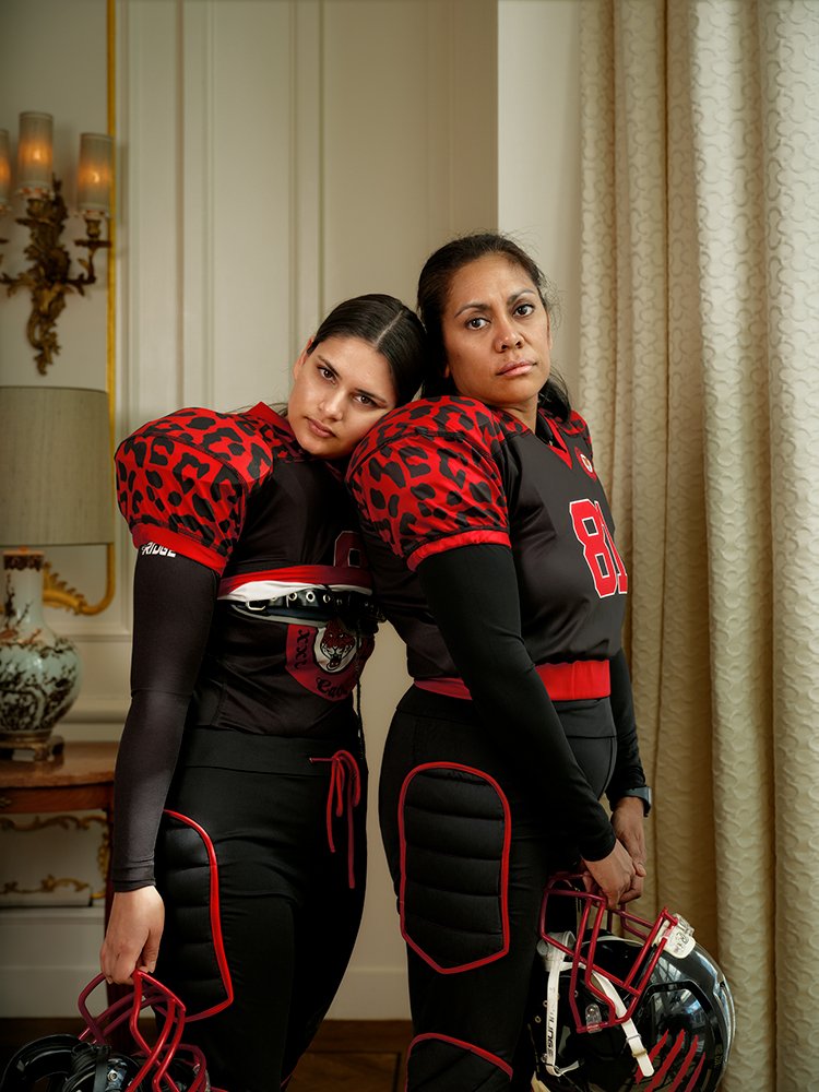  Kelly, the Cats' former quarterback, and her replacement, Rufina, pose for a portrait at the Hotel l'Europe in Amsterdam, NL, 2022. 