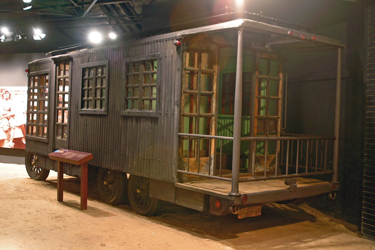 Model-T-Motorhome-conservation-6.jpg
