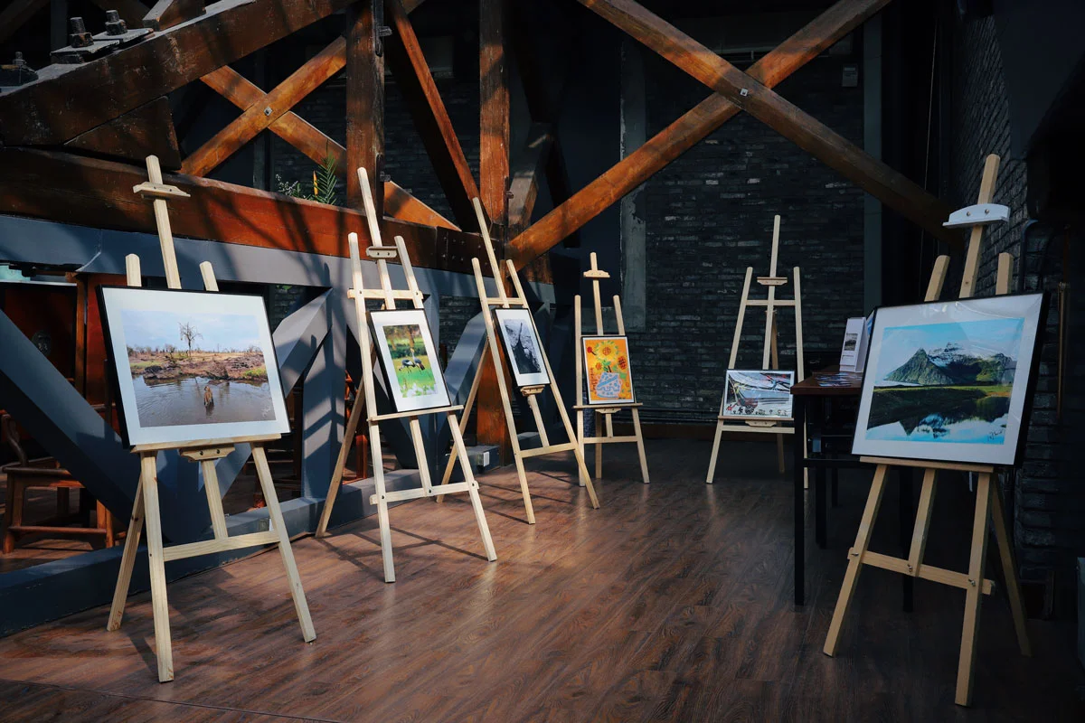 host-a-community-art-crawl.jpg