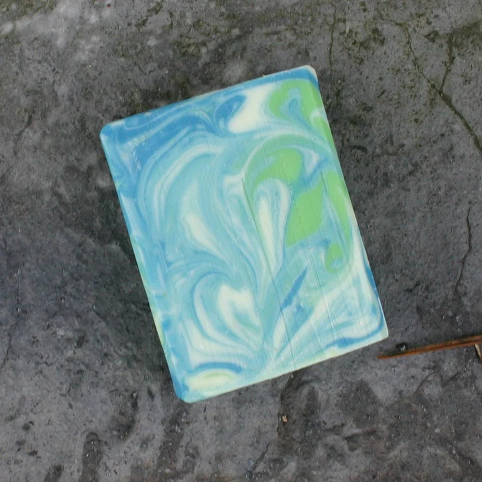 snipe-ireland-soaps_soap_0036_gritty gardener's soap.jpg