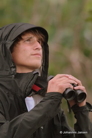 Keeping those eyes peeled! Migration counting ... it’s serious stuff!