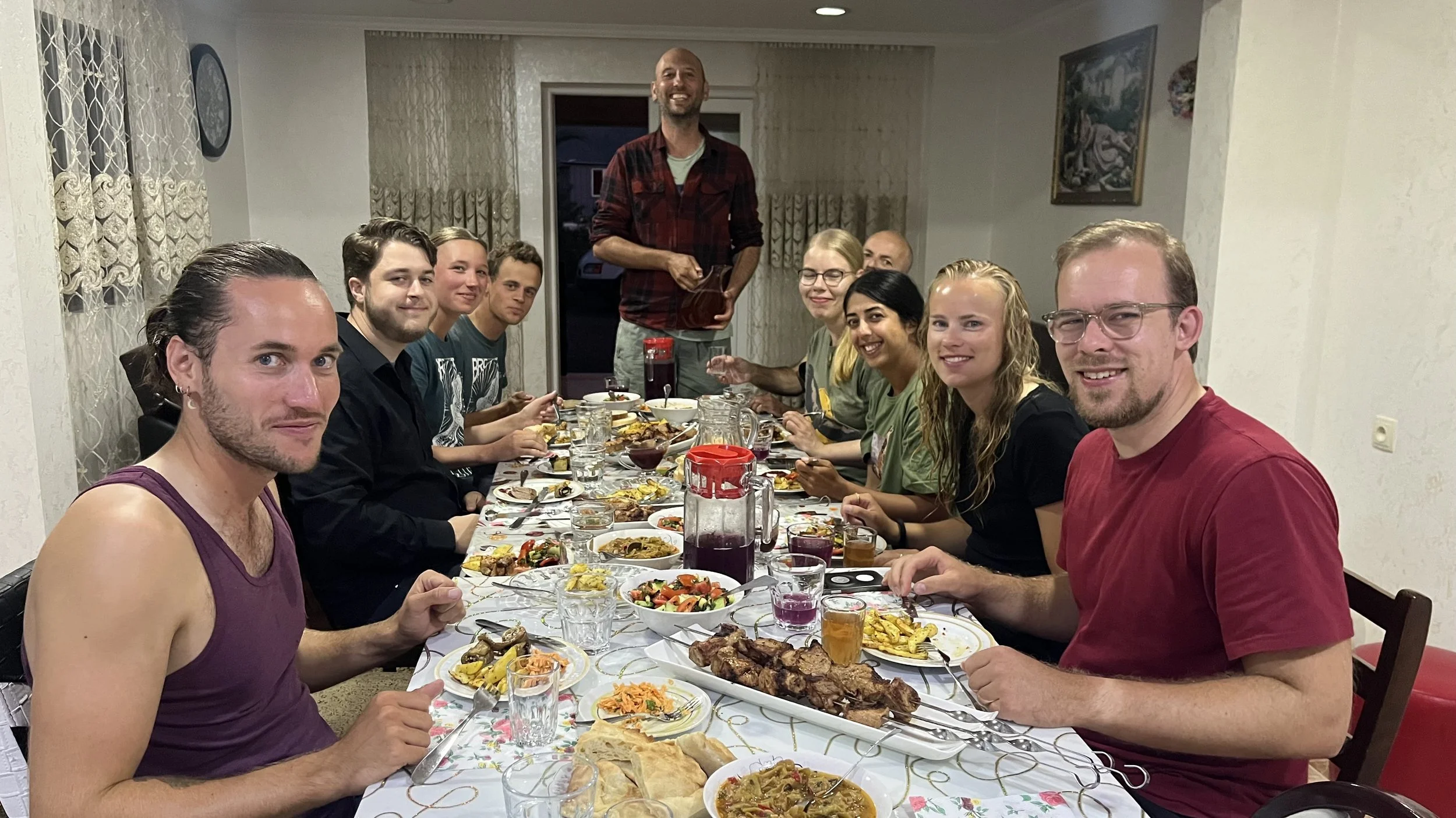 Copy of 2025-10-07_Ruslans_s-dinner_Pia.jpeg