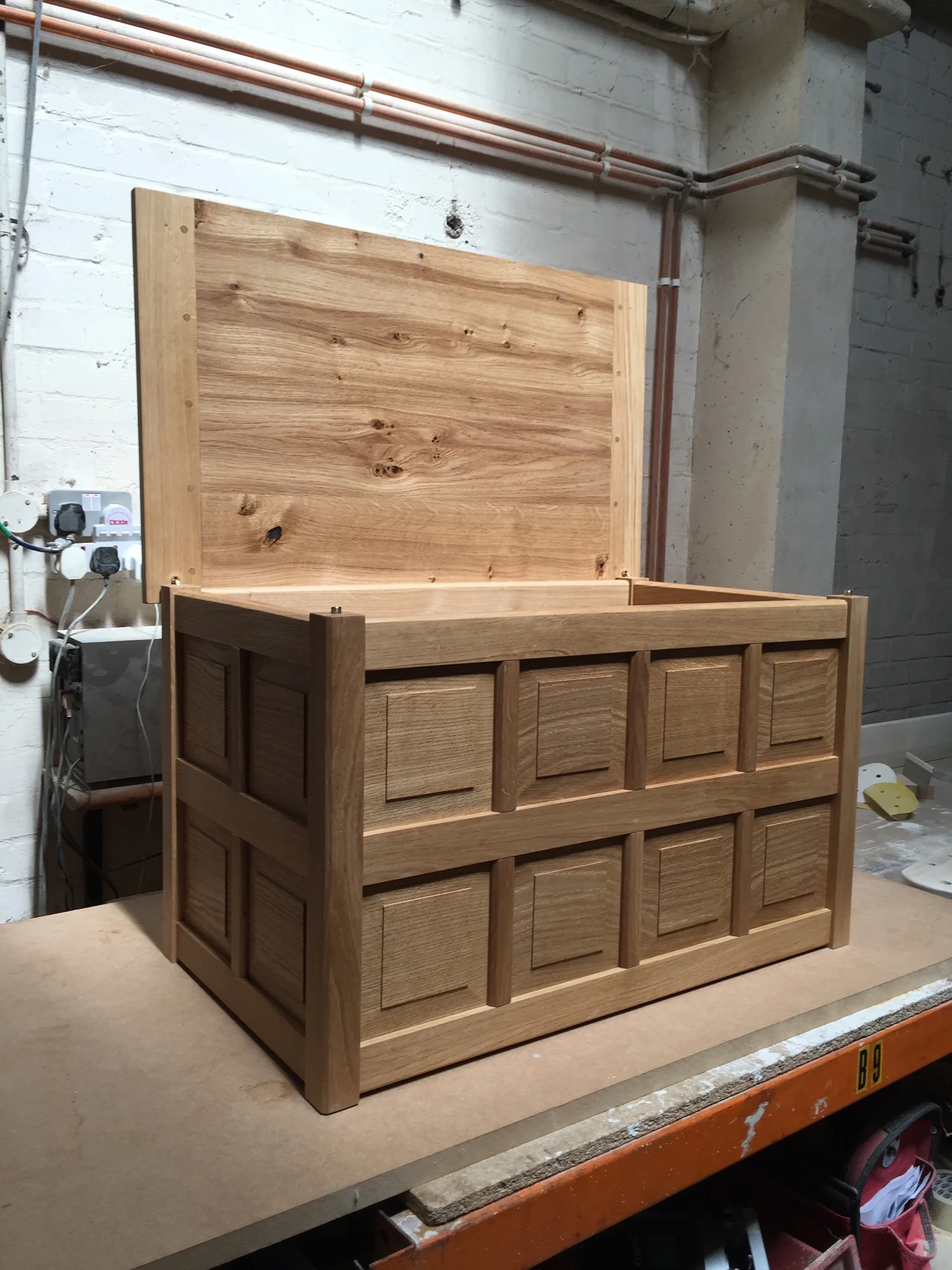 Cooke and Co Blanket Box open.JPG