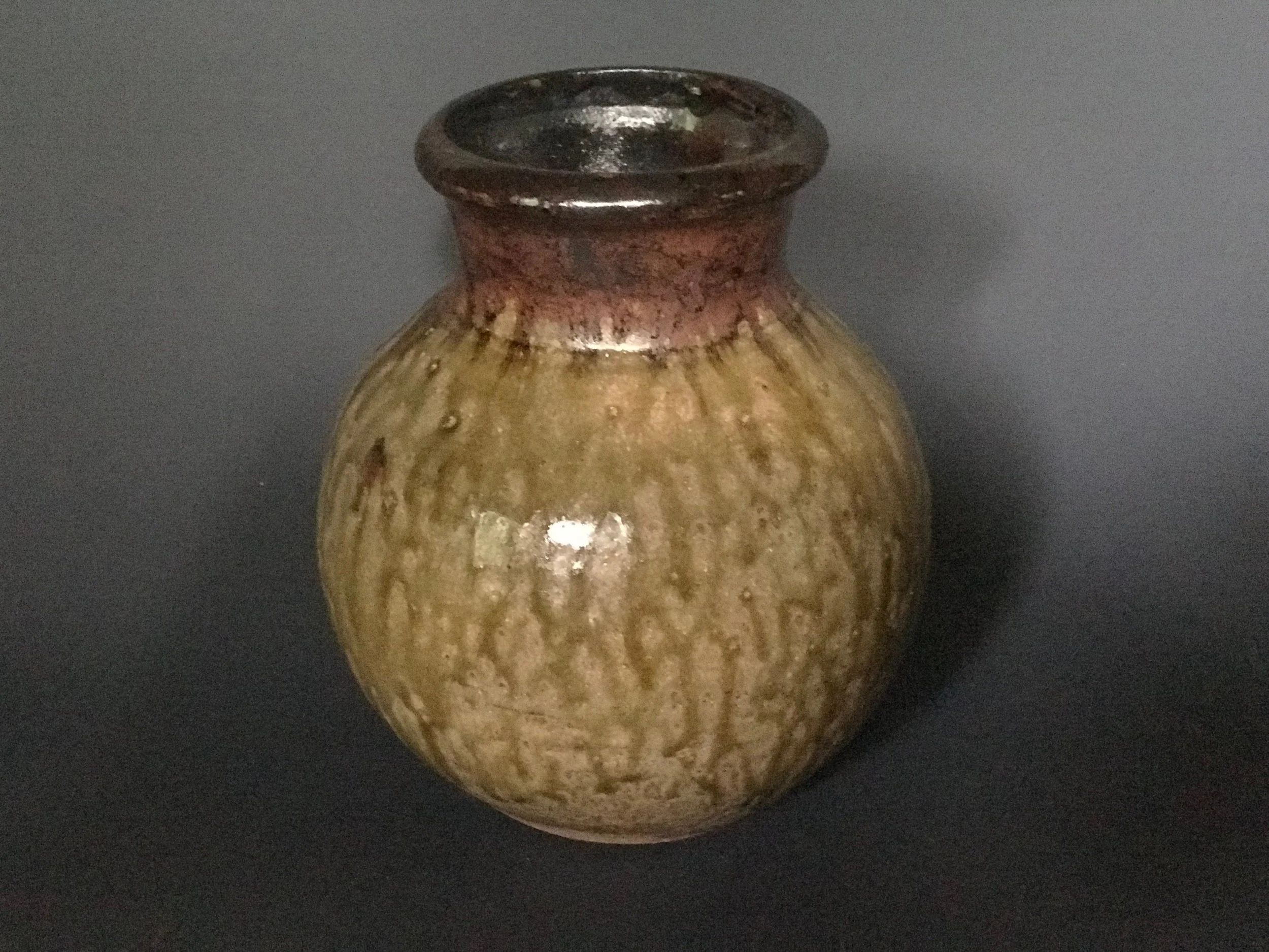 vase 17