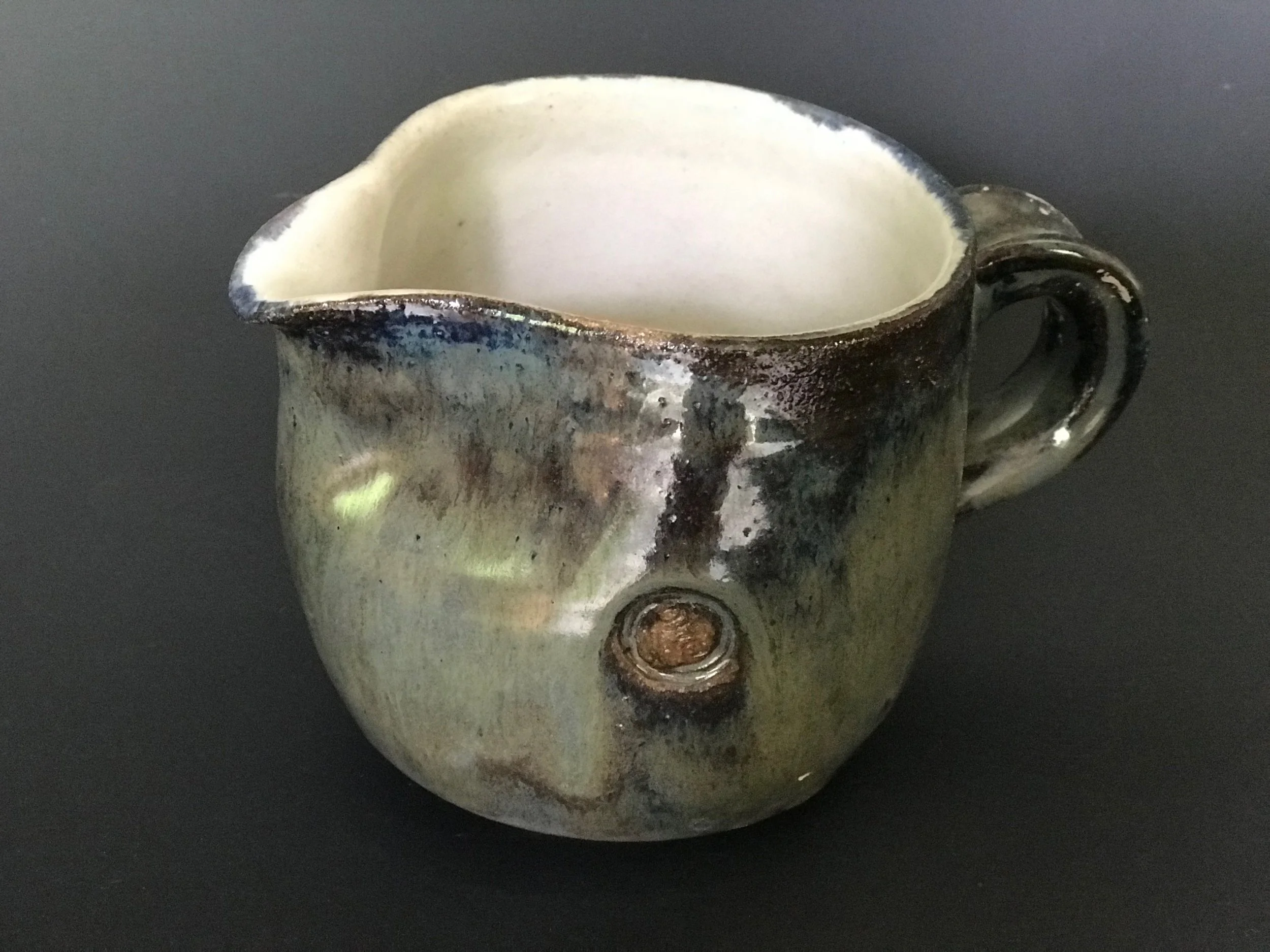 spouted mug 05