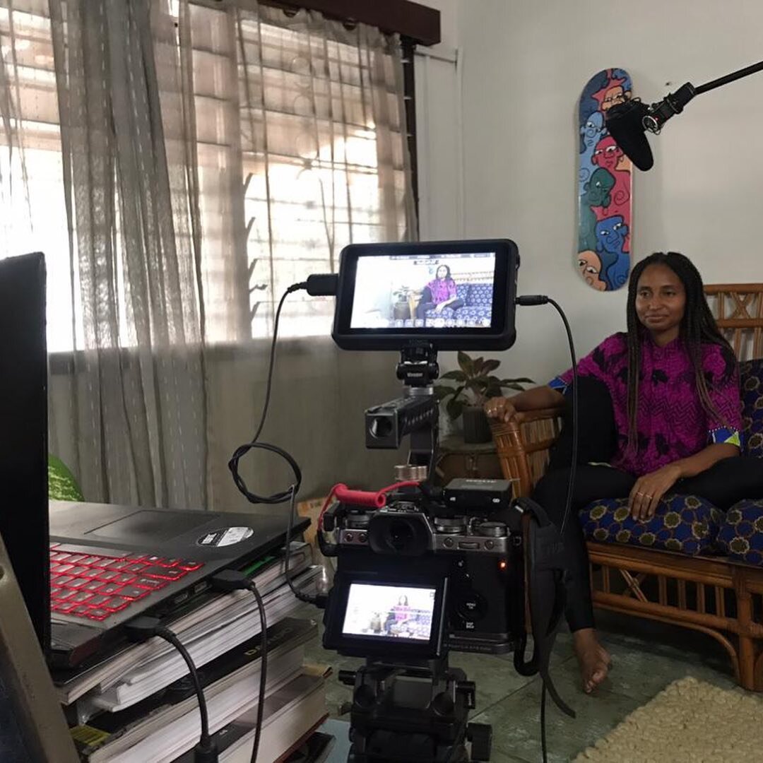 Documentary interviewing in the time of COVID. 🎥🚫✈️. Shout out to @agyeipeprahprince for being my eyes on the ground. 
.
.
#documentary #documentaries #documentaryfilmmaking #documentaryfilmmaker #femalefilmmakerfriday #filmmaking #femalefilmmakers