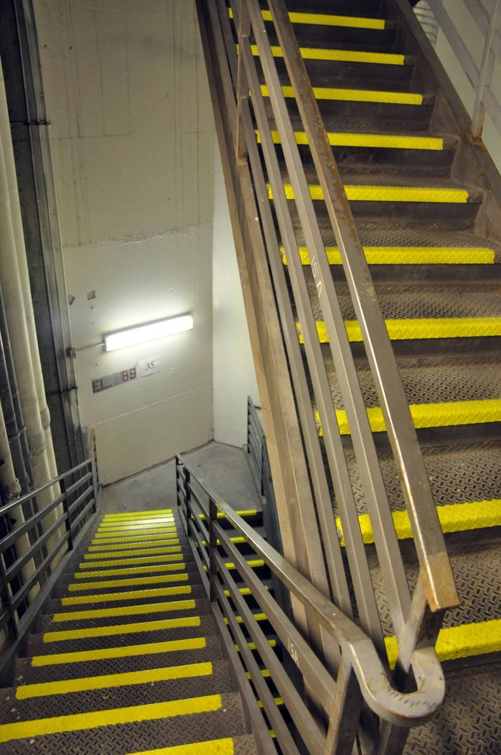 3 Workouts Without A Gym Or Equipment