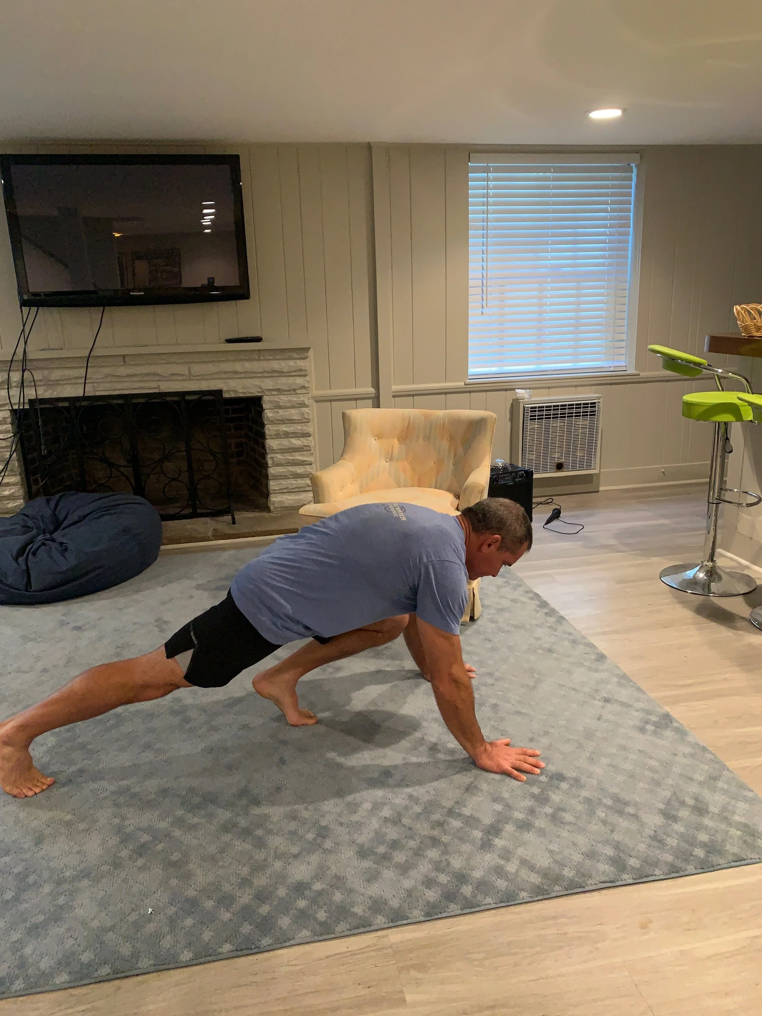 3 Quarantine Workouts That Can Be Done Anywhere With No Equipment