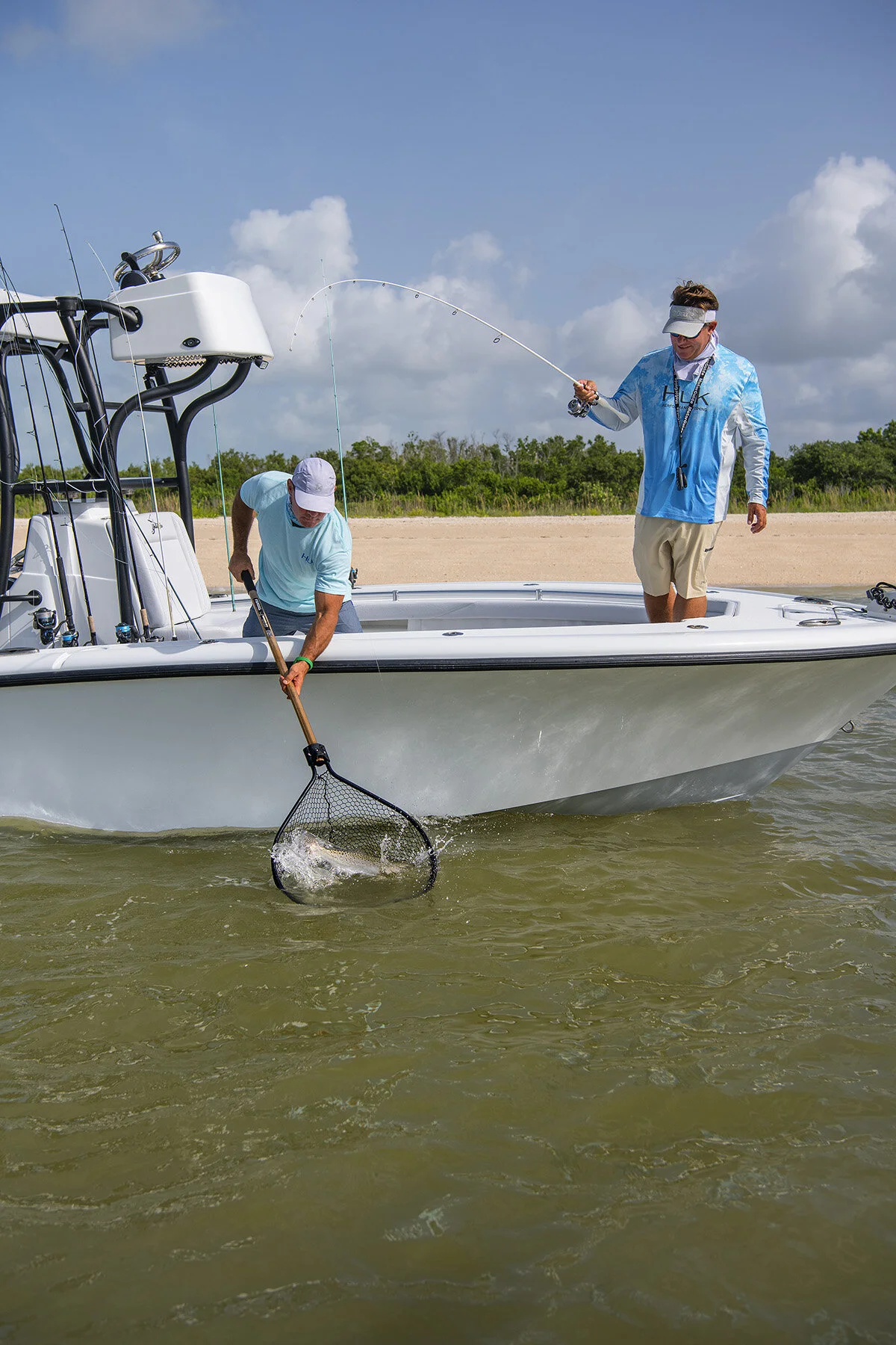 How To Use A Landing Net For Saltwater Fishing